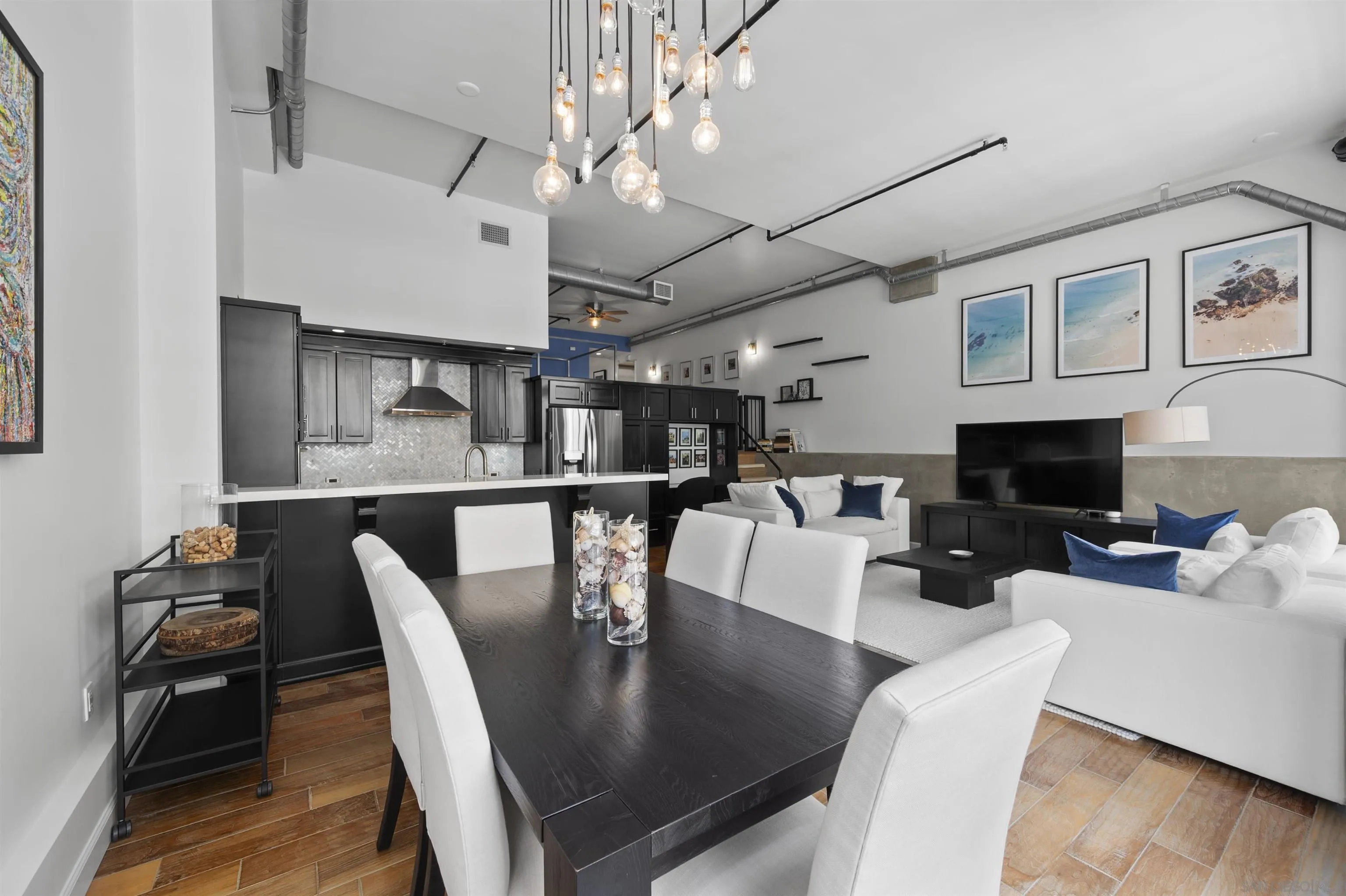 Photo #7: 260018701 Listing: Photo #7