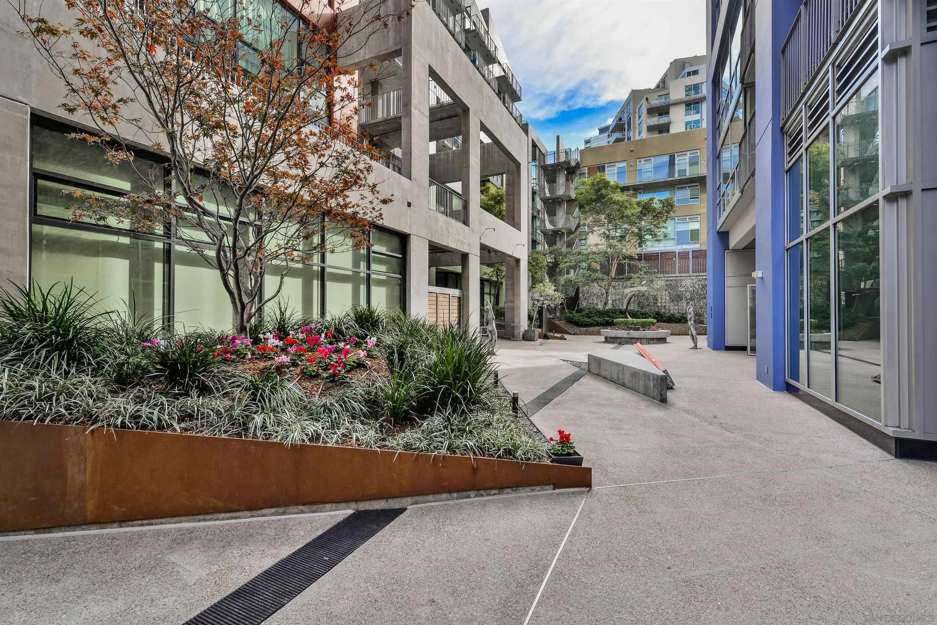 Photo #39: 260018701 Listing: Photo #39