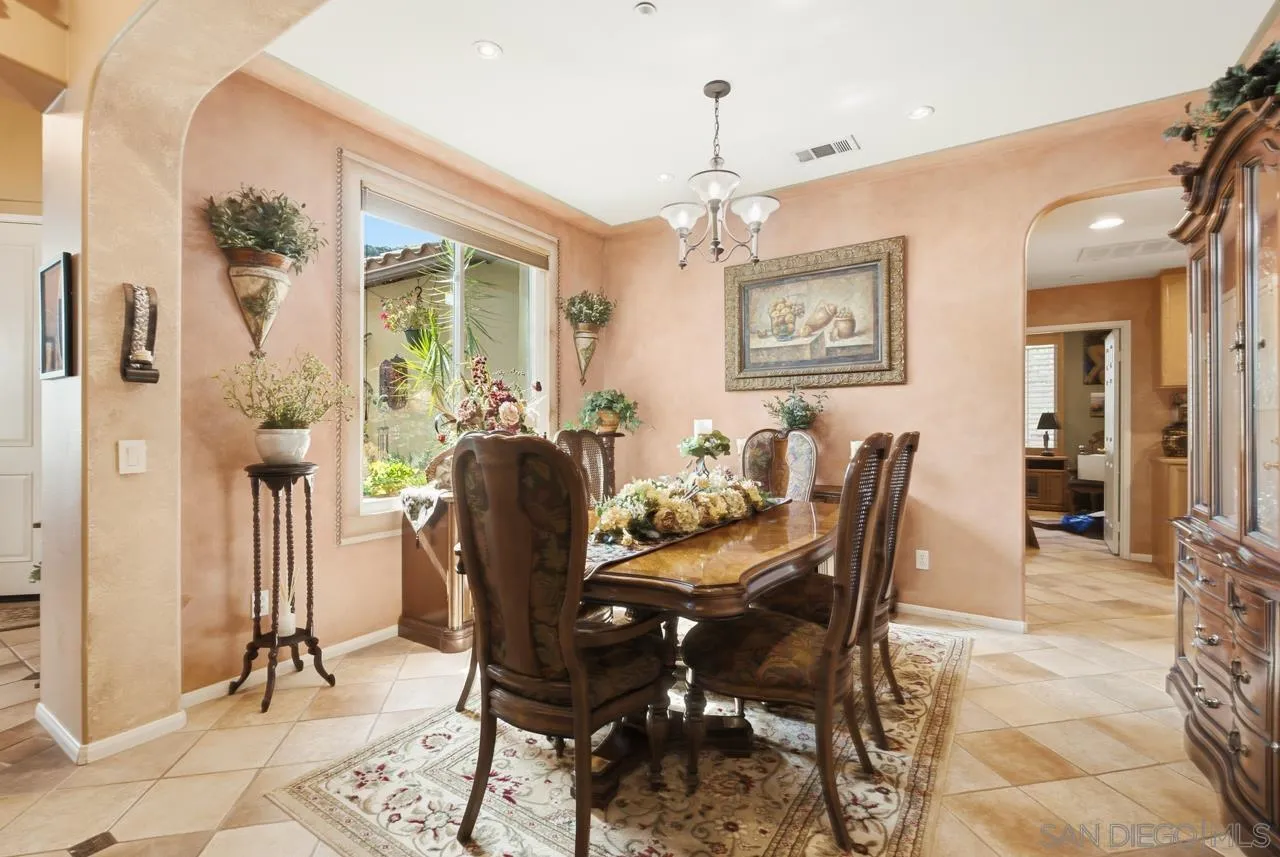 https://cdn.realtyfeed.com/cdn/127/260018710/0b748c12993228a865ba3ab840450d0d.webp