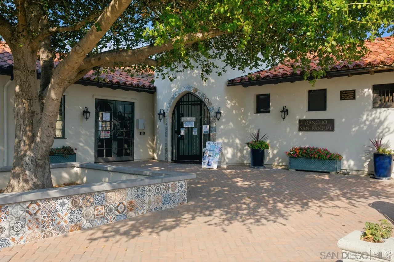 https://cdn.realtyfeed.com/cdn/127/260018710/1165664cdfaf6792696368ac4cabafcf.webp