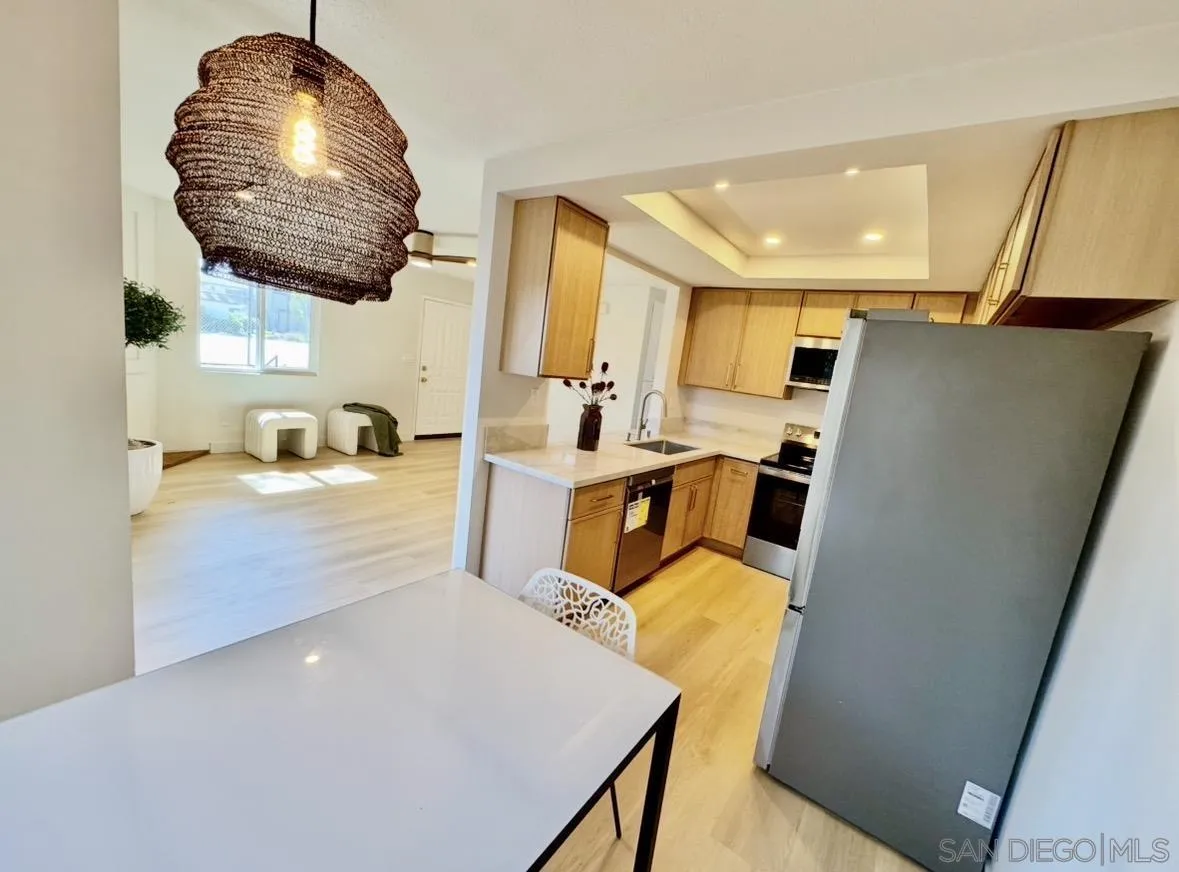 Photo #7: 260018713 Listing: Photo #7
