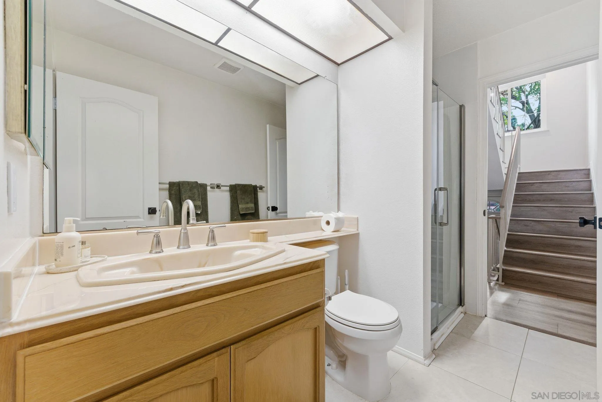 Photo #17: 260018715 Listing: Photo #17