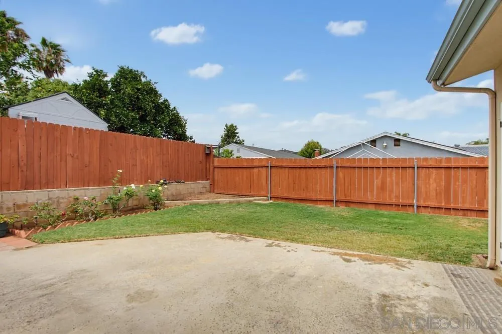 https://cdn.realtyfeed.com/cdn/127/260018716/2062bbb7b3909cb1ef81397d5a16834e.webp