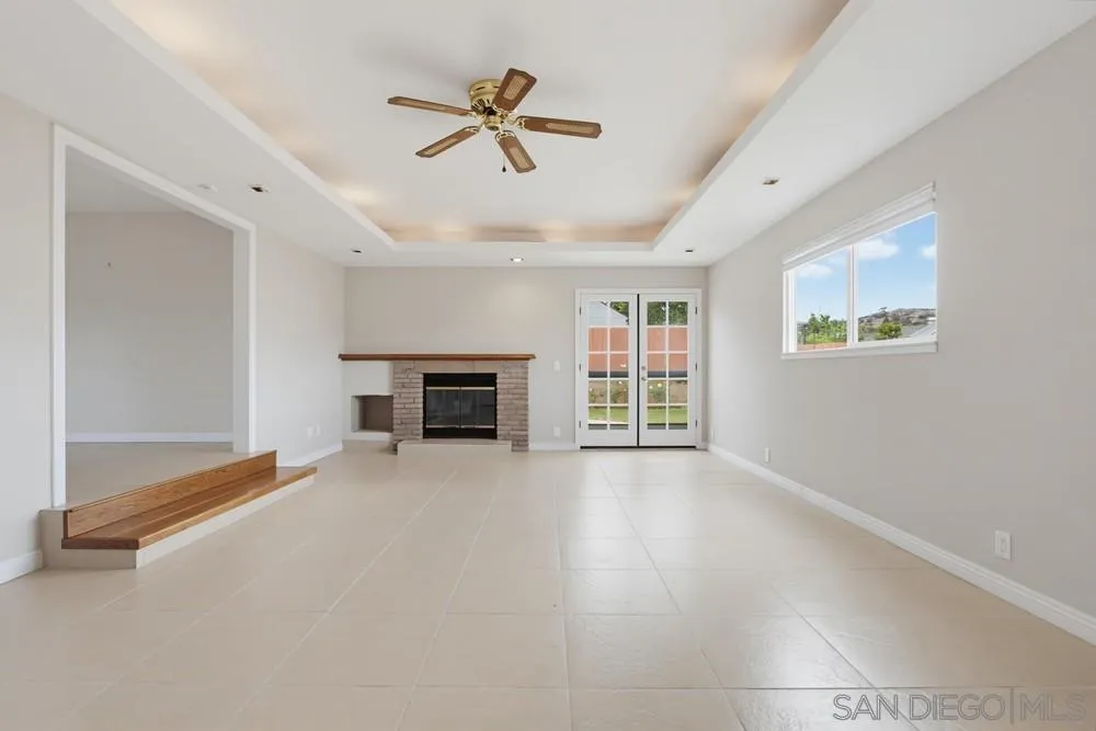 https://cdn.realtyfeed.com/cdn/127/260018716/3bfe14c3a01f6db8634f0c34c68bdf48.webp