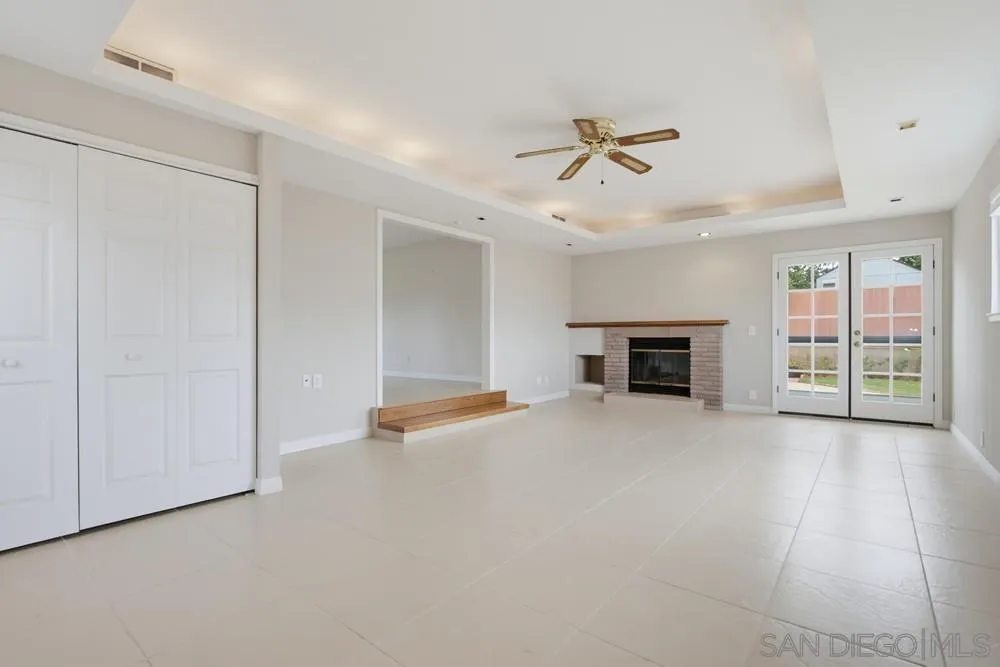 https://cdn.realtyfeed.com/cdn/127/260018716/4e4a4dd5c9af3608d4f8203f12e1a4a7.webp