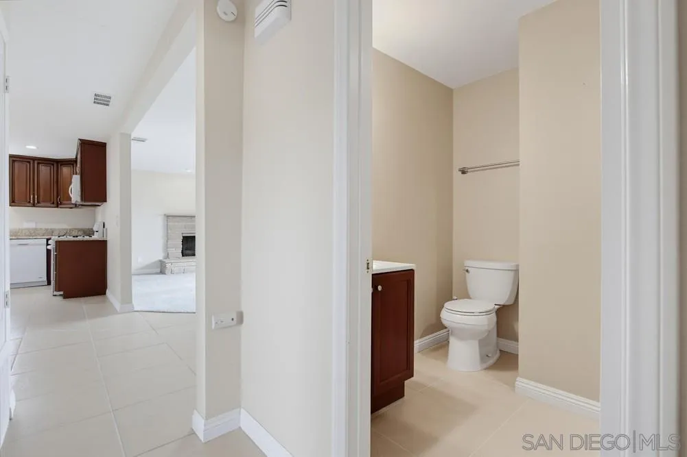 https://cdn.realtyfeed.com/cdn/127/260018716/955eb38c227b1dff0a790fc108bcc875.webp