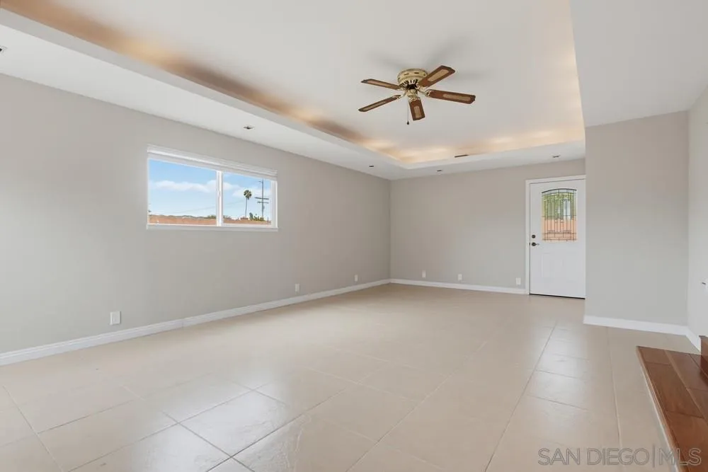 https://cdn.realtyfeed.com/cdn/127/260018716/a0384c5feac06a2674e98cf64d72951c.webp