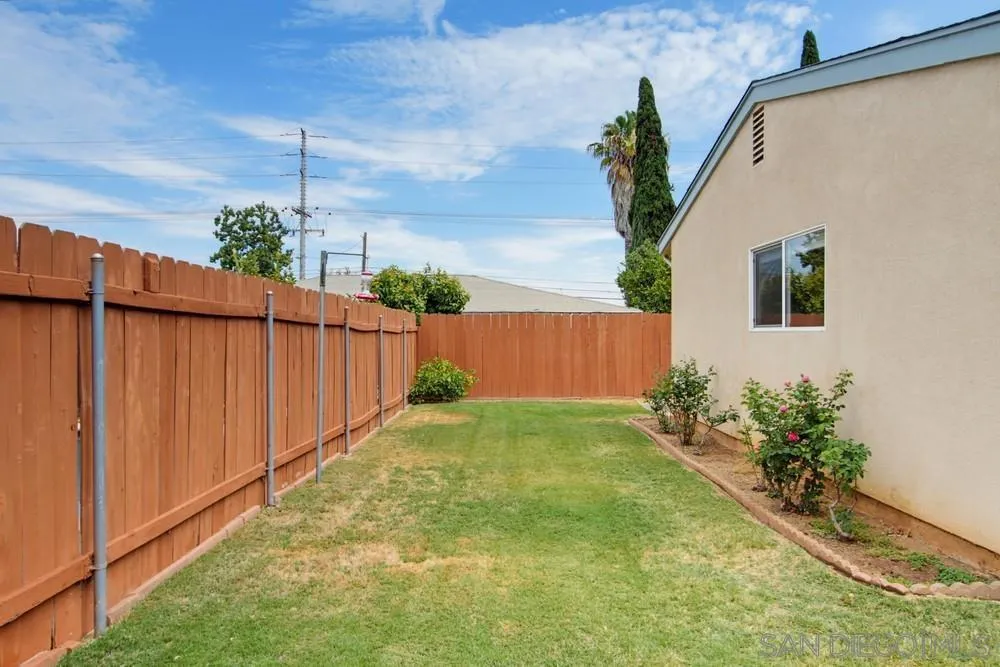 https://cdn.realtyfeed.com/cdn/127/260018716/a2c6fd65ccc7195ea57fede444ebf667.webp
