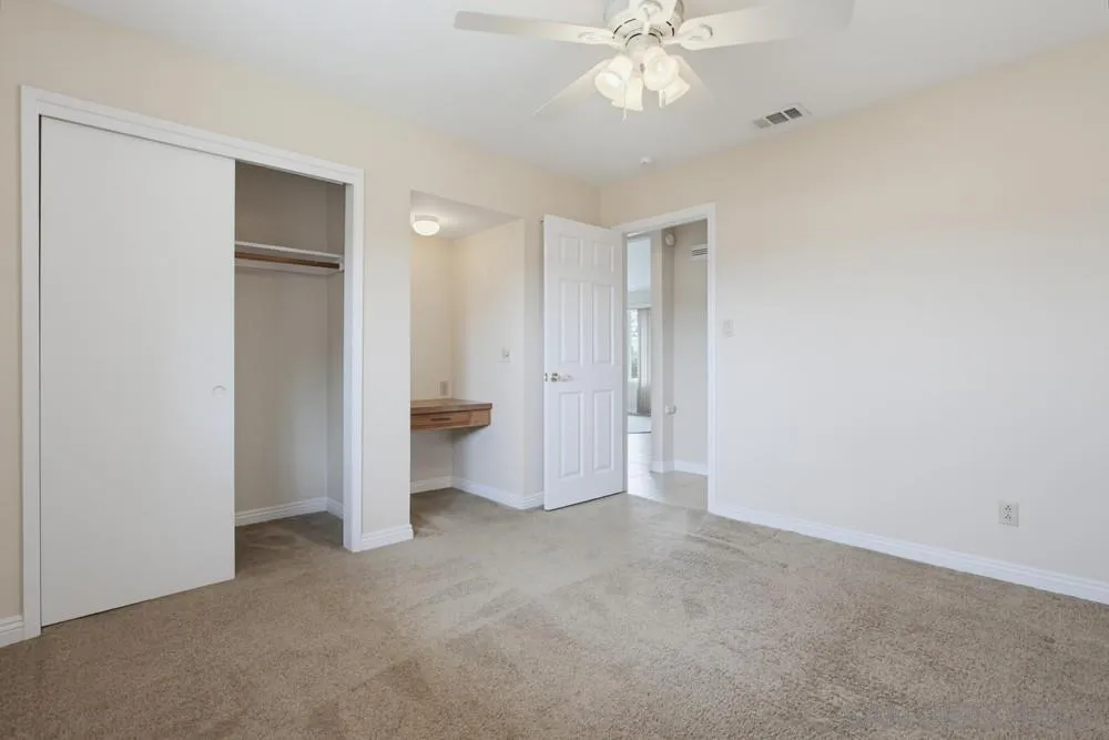 https://cdn.realtyfeed.com/cdn/127/260018716/b381f5080ef6985575996531d5b3bb26.webp