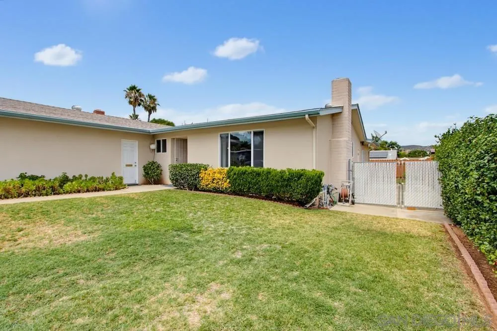 https://cdn.realtyfeed.com/cdn/127/260018716/e1c535d05d084ad216637d0ed75b8167.webp