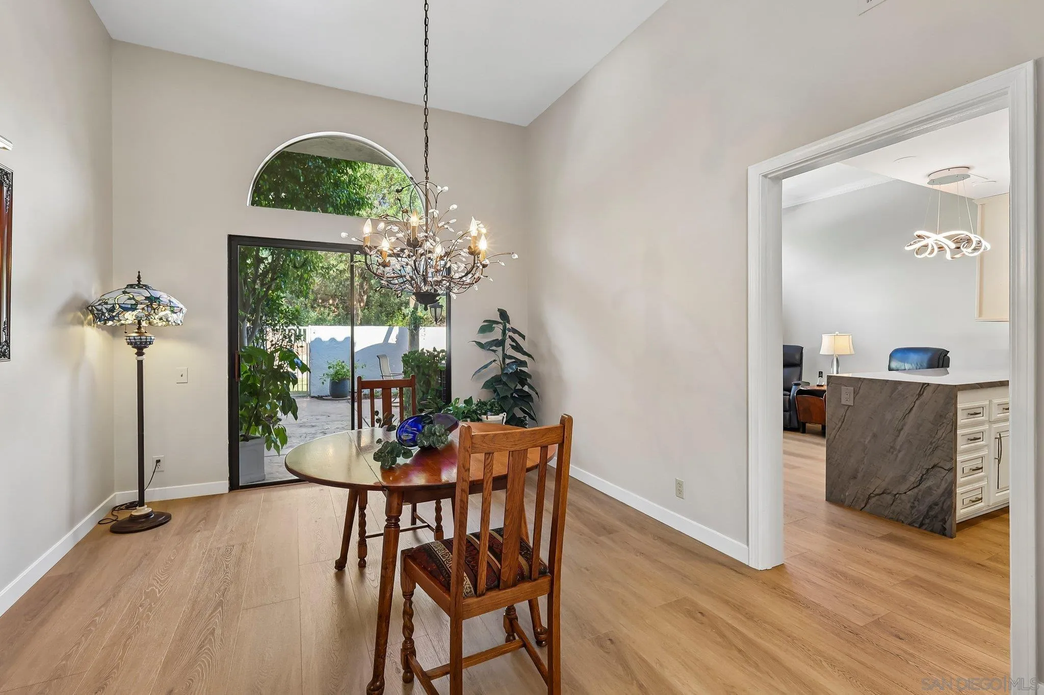 https://cdn.realtyfeed.com/cdn/127/260018720/56062c295e0ebda16d8d77f5d936f7a5.webp