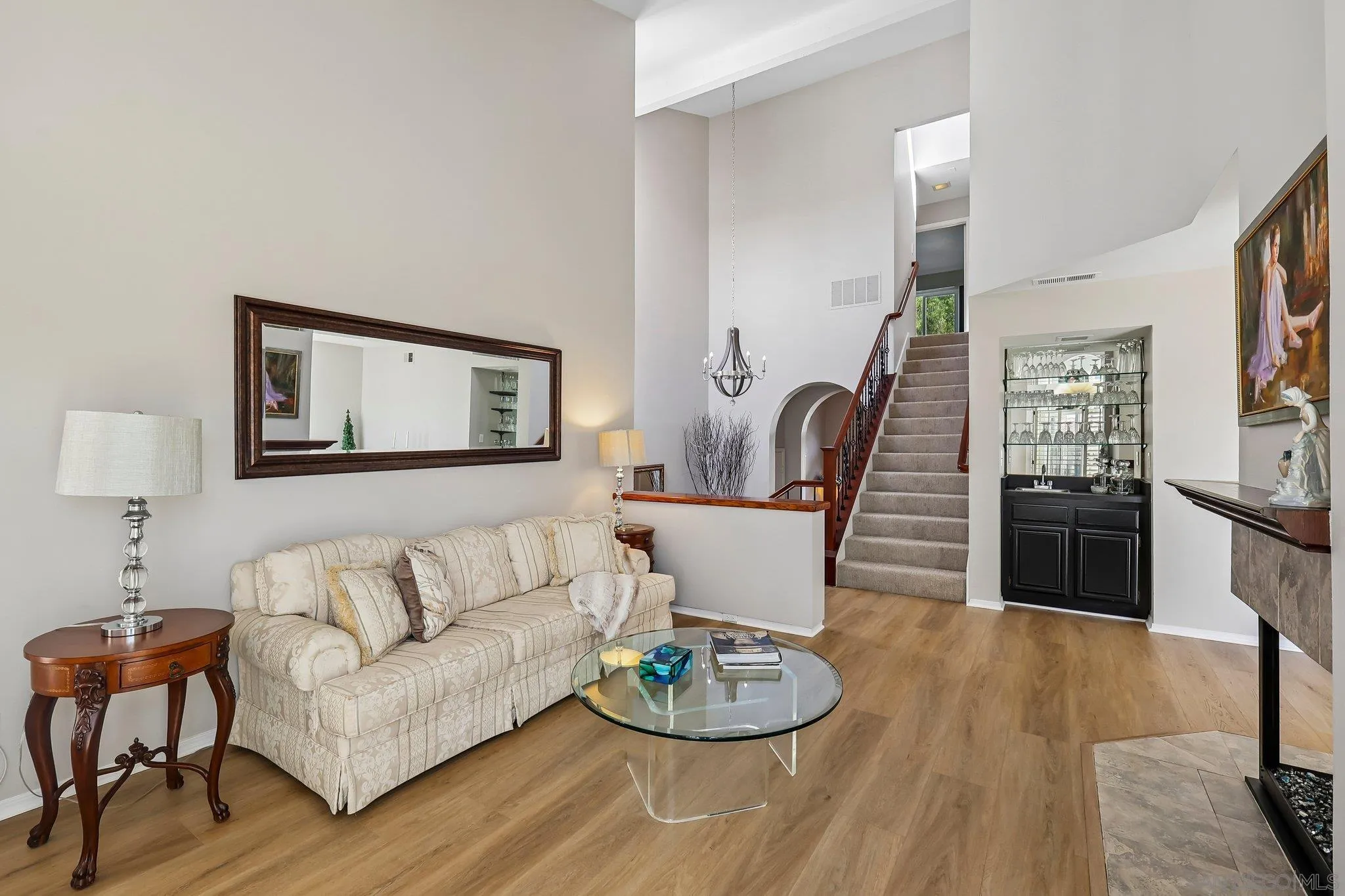 Photo #8: 260018720 Listing: Photo #8