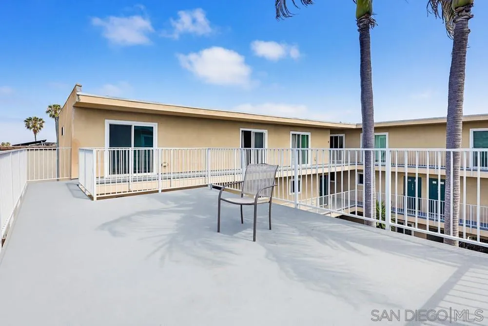 Photo #33: 260018727 Listing: Photo #33
