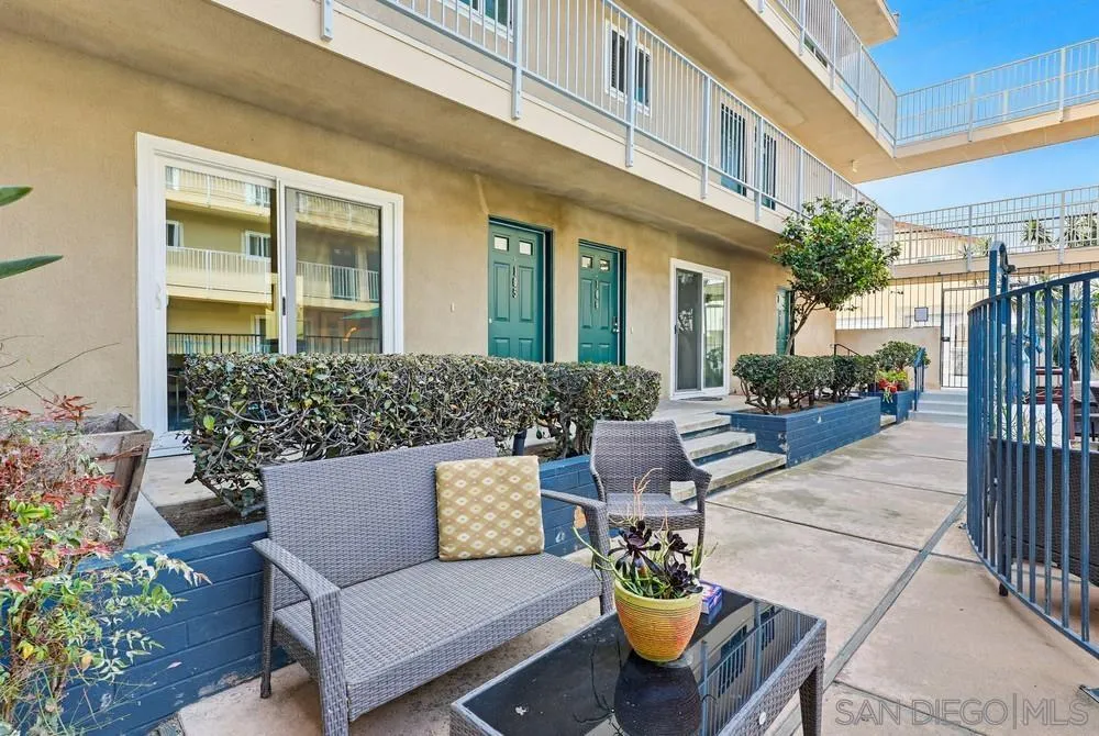 Photo #38: 260018727 Listing: Photo #38