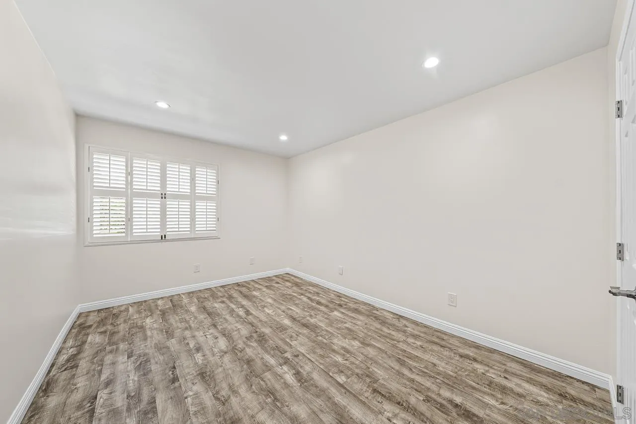 https://cdn.realtyfeed.com/cdn/127/260018730/9de05a1fcc6f3789974055291373257a.webp