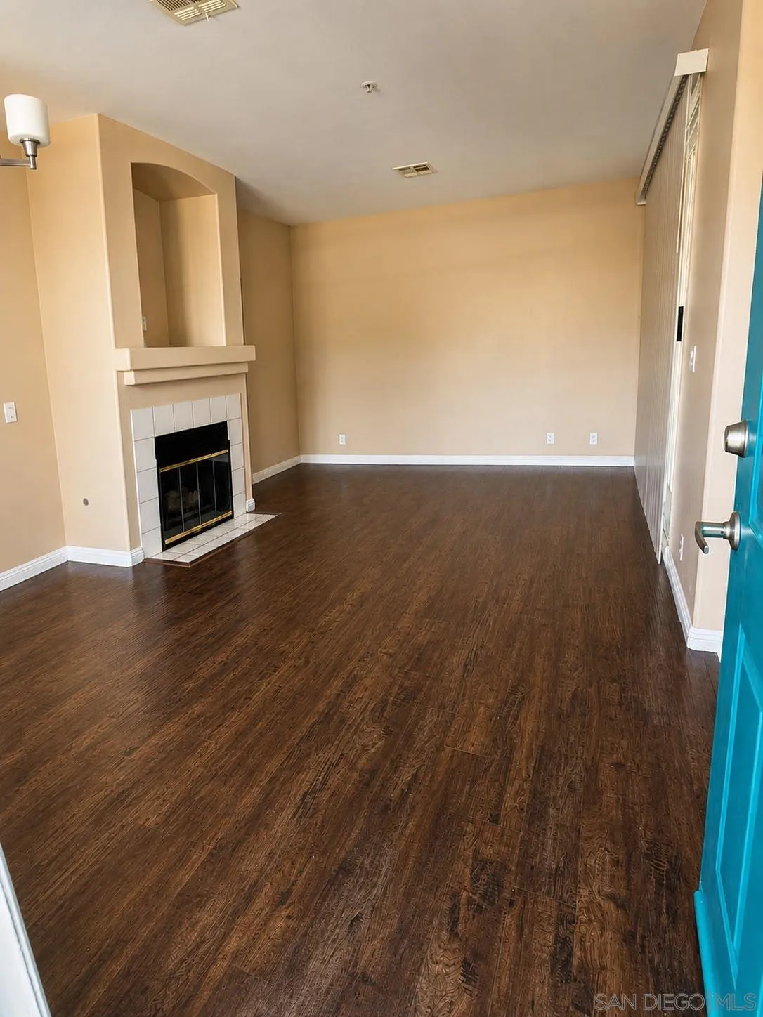Photo #5: 260018731 Listing: Photo #5