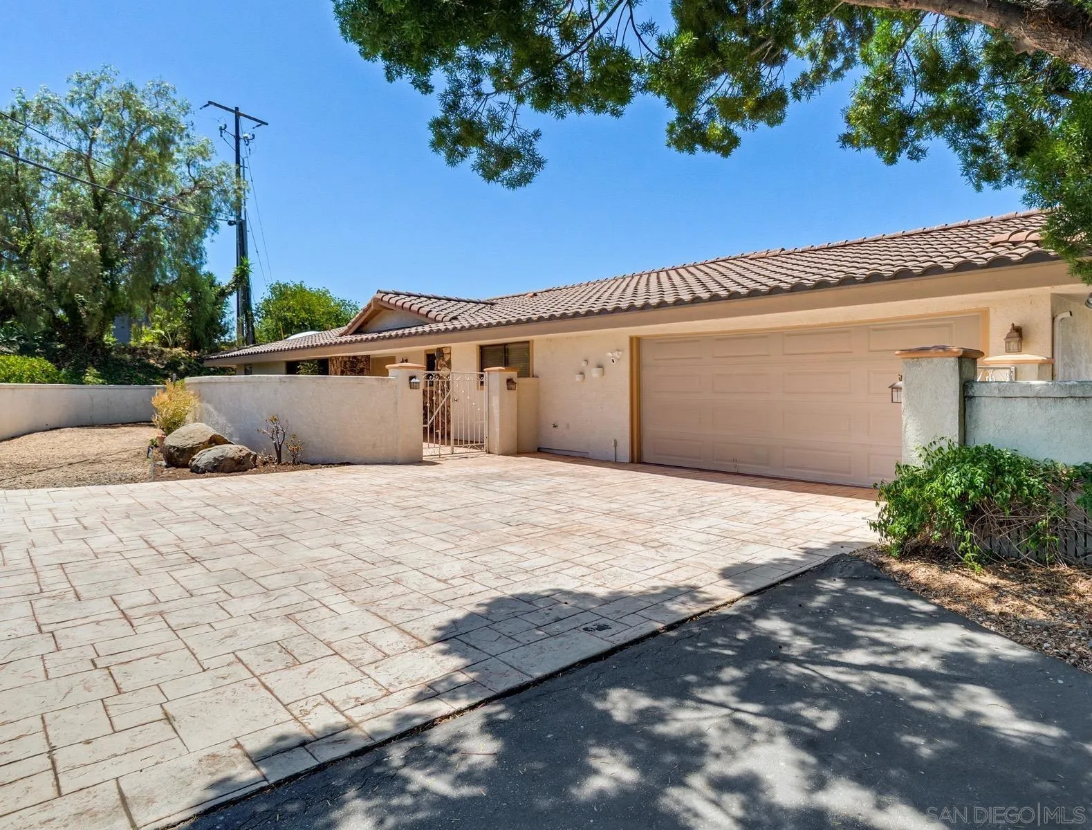 3343 Vista De La Cresta, Escondido, CA 92029 - Photo 2 of 40, Escondido, CA