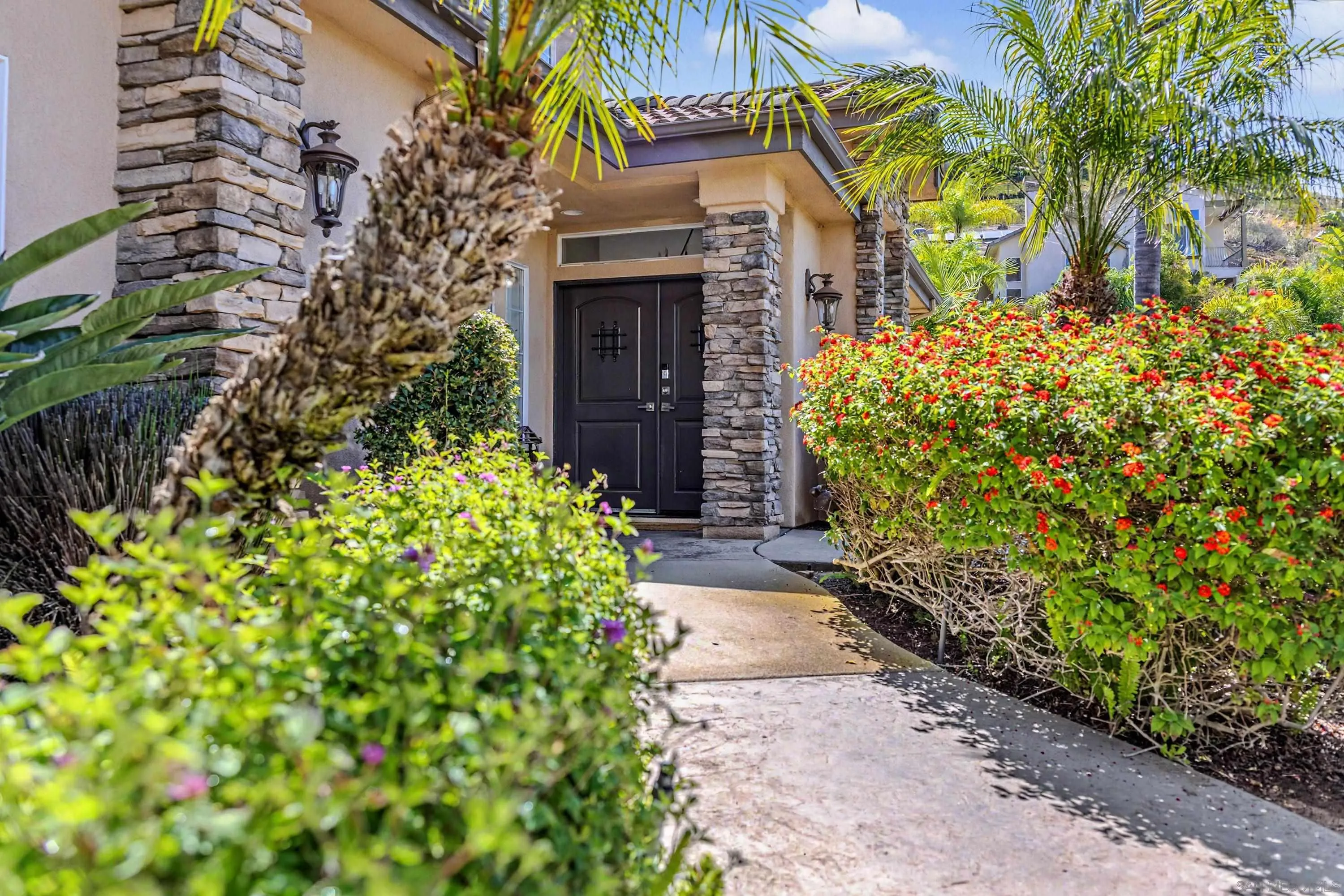https://cdn.realtyfeed.com/cdn/127/260018737/70aac32a84e883c31a7c6e4c66df7395.webp