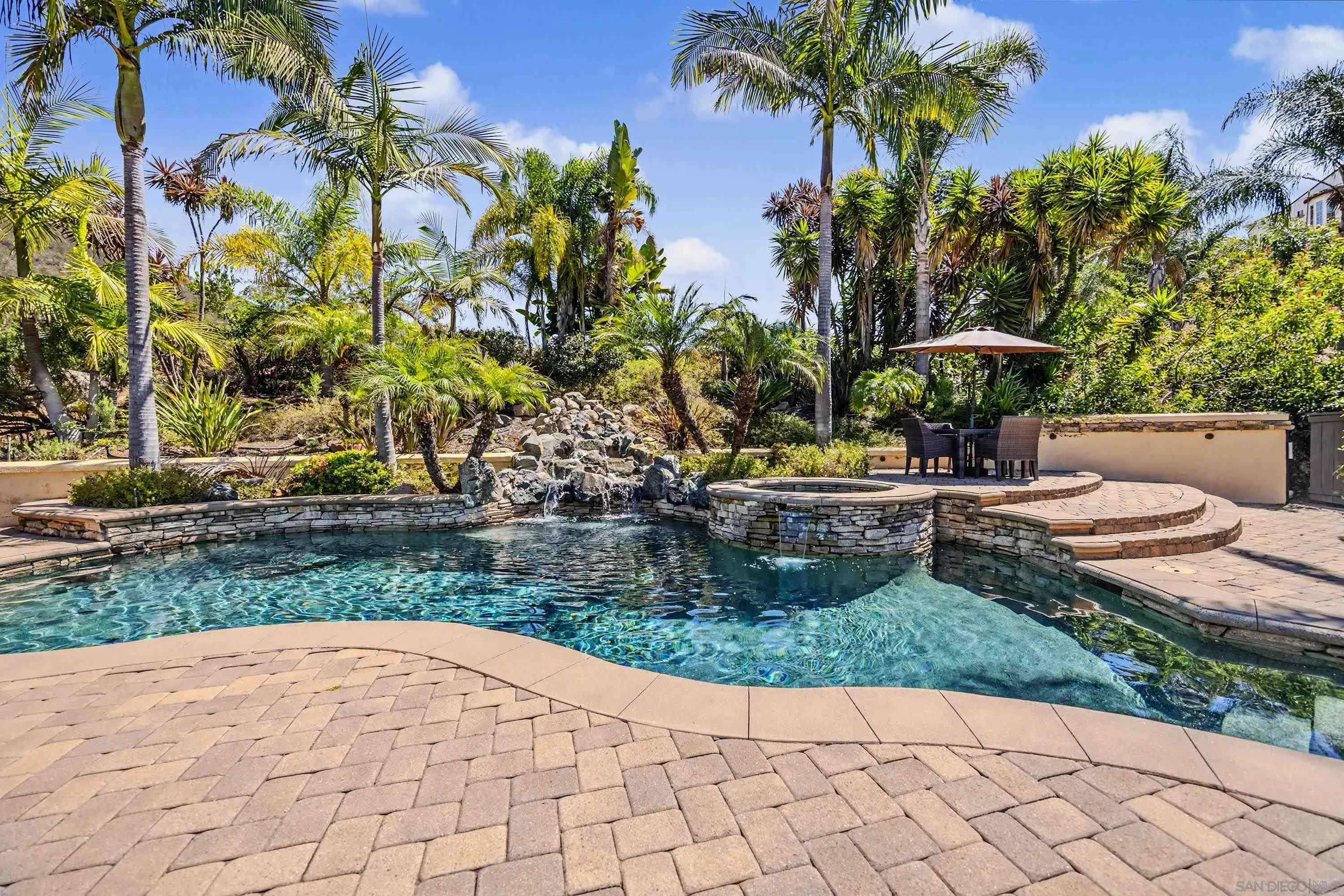 https://cdn.realtyfeed.com/cdn/127/260018737/9021e7746c9f5a463b245140c969b5d8.webp