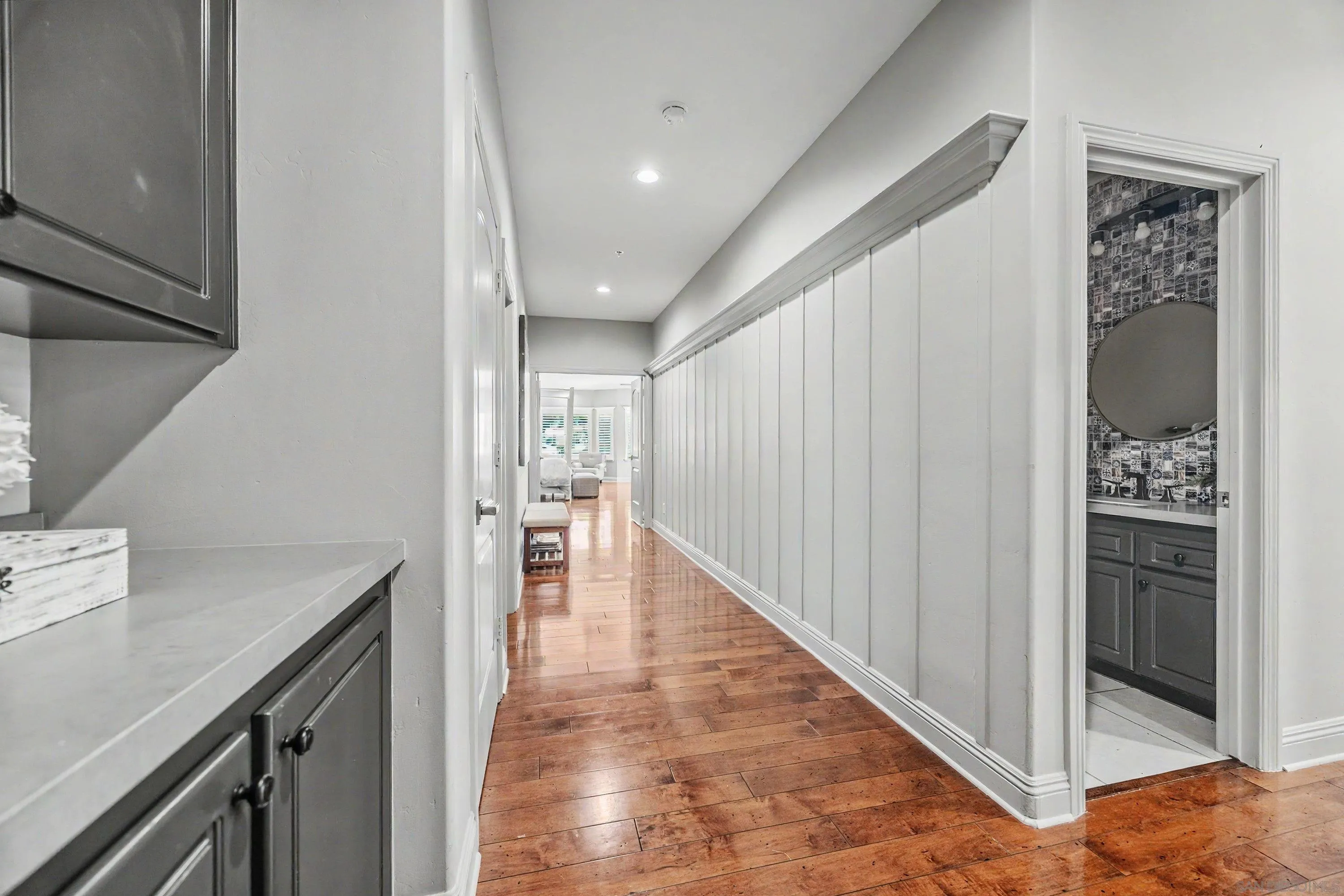 https://cdn.realtyfeed.com/cdn/127/260018737/d9396c5f84271b2fc80465fbc253af59.webp