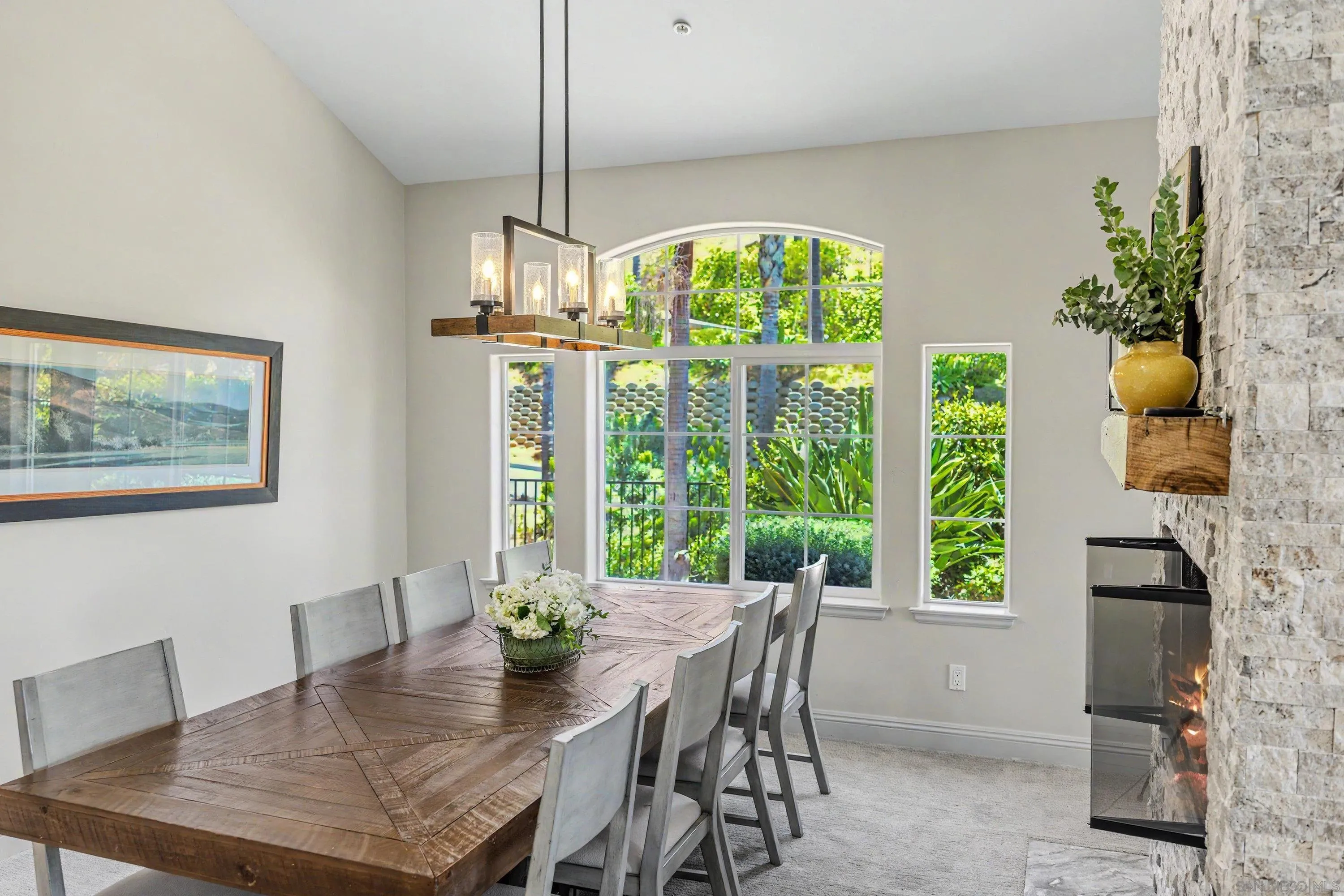 https://cdn.realtyfeed.com/cdn/127/260018737/e5cb562a2b56905f2b71120ea13f59de.webp