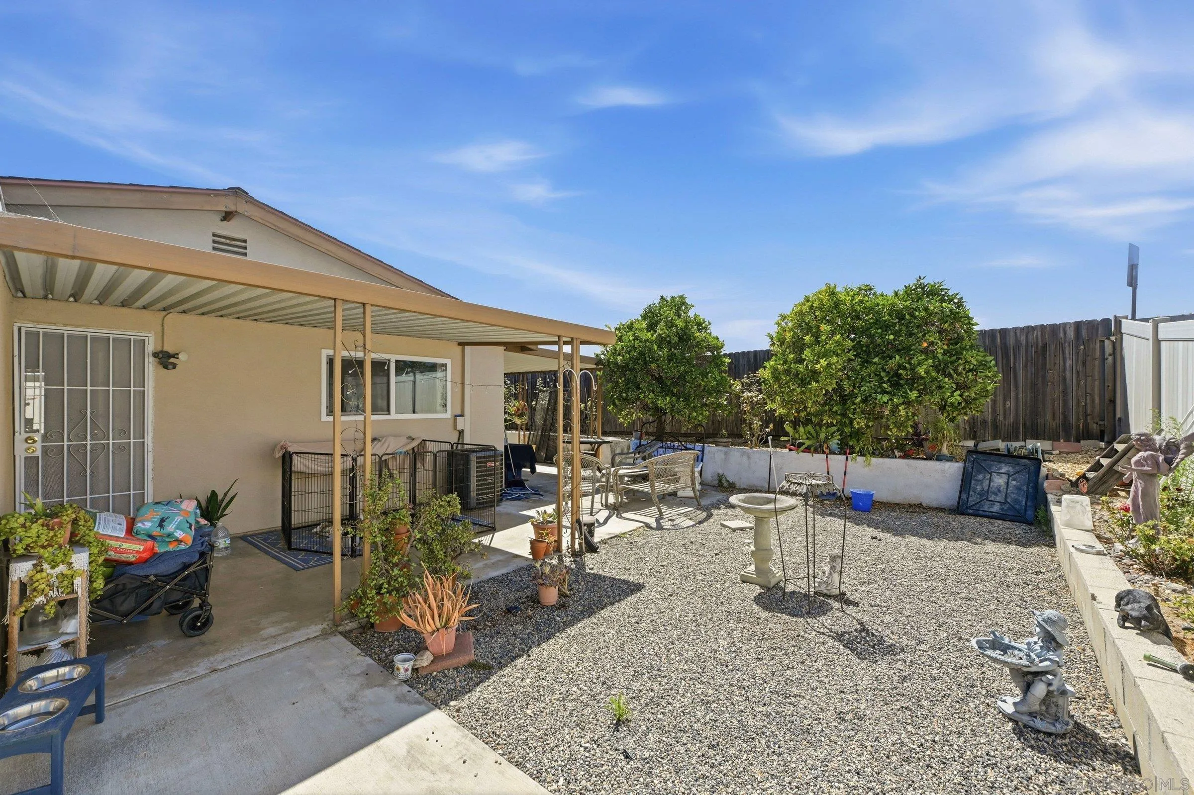 Photo #8: 260018743 Listing: Photo #8