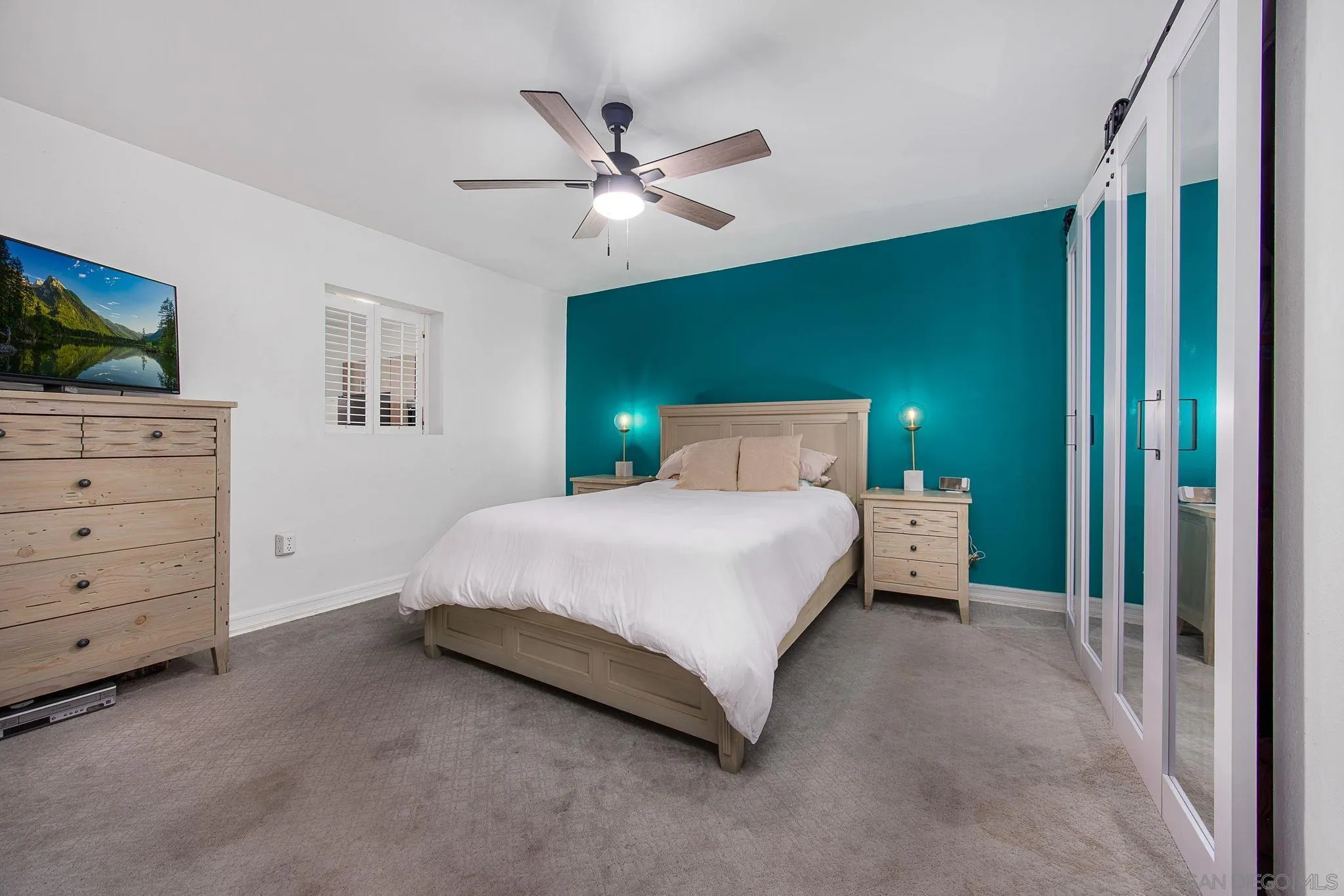 Photo #12: 260018745 Listing: Photo #12