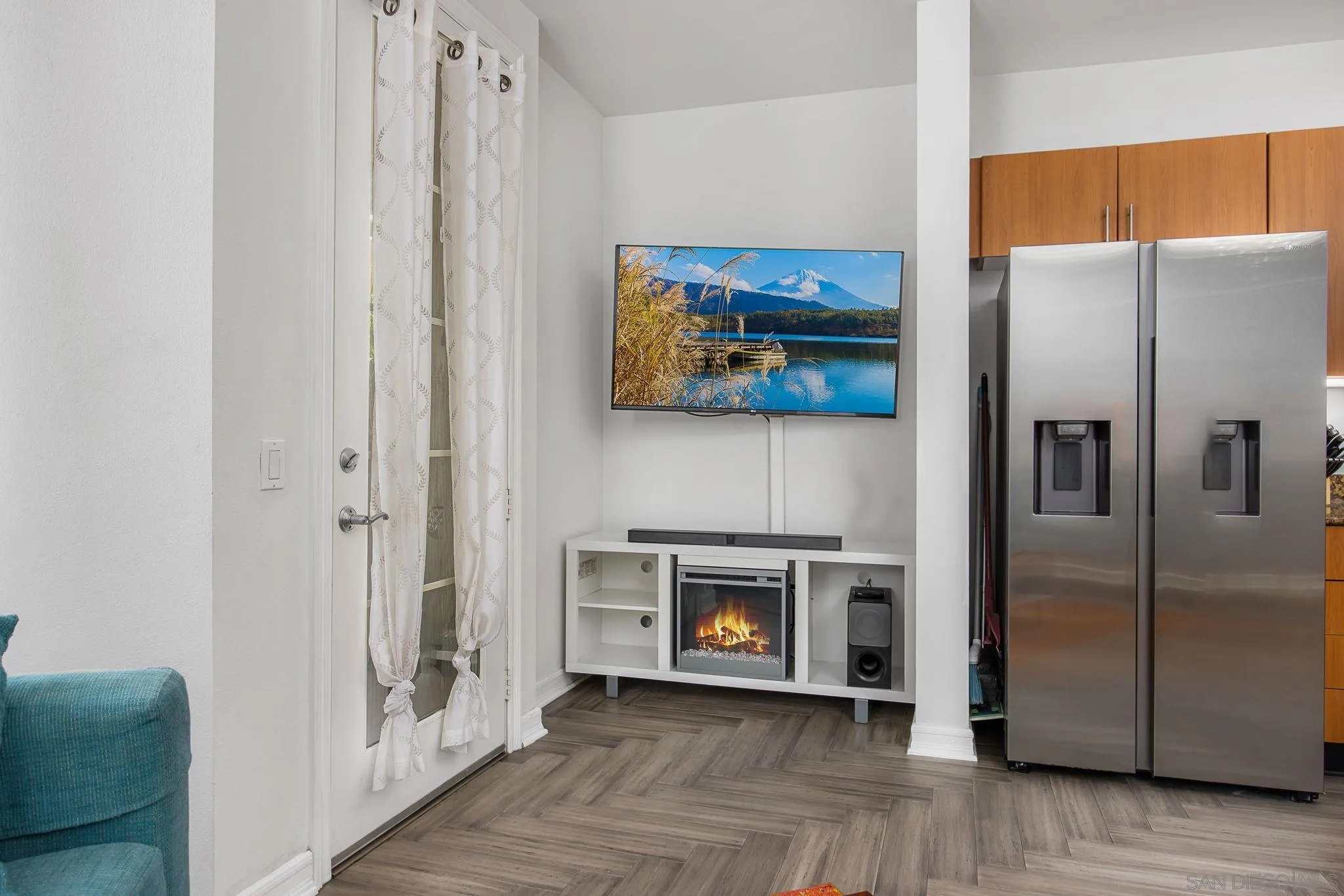 Photo #9: 260018745 Listing: Photo #9