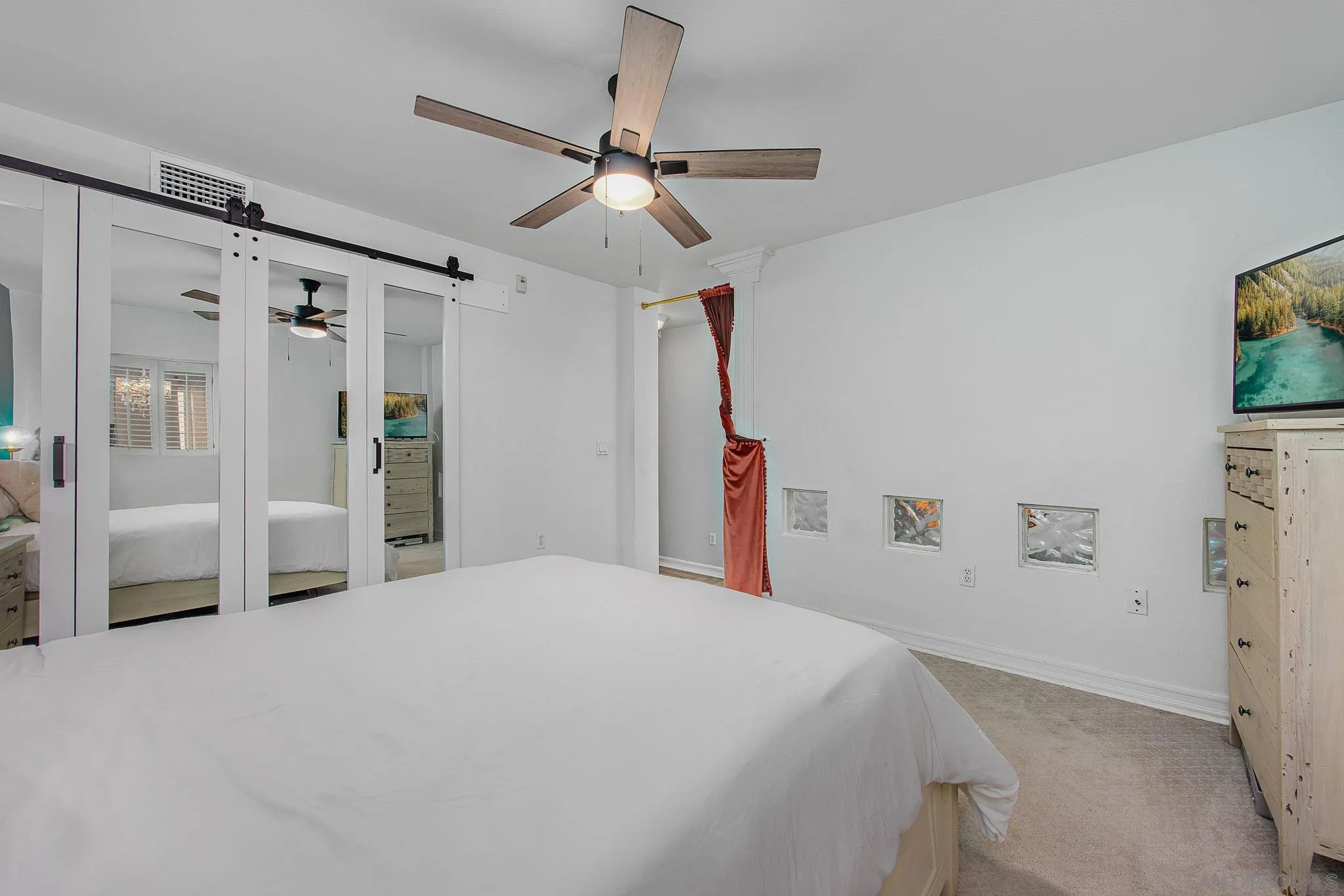 Photo #13: 260018745 Listing: Photo #13