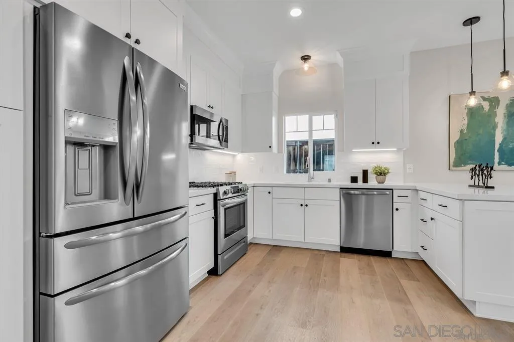 Photo #11: 260018746 Listing: Photo #11
