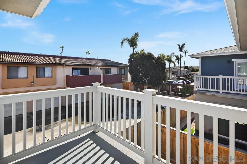 https://cdn.realtyfeed.com/cdn/127/260018746/91d175a44cf94166aa14e74bb797e4aa.webp