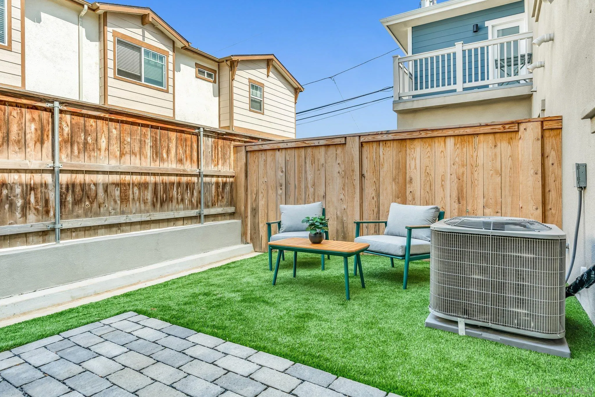 Photo #3: 260018746 Listing: Photo #3