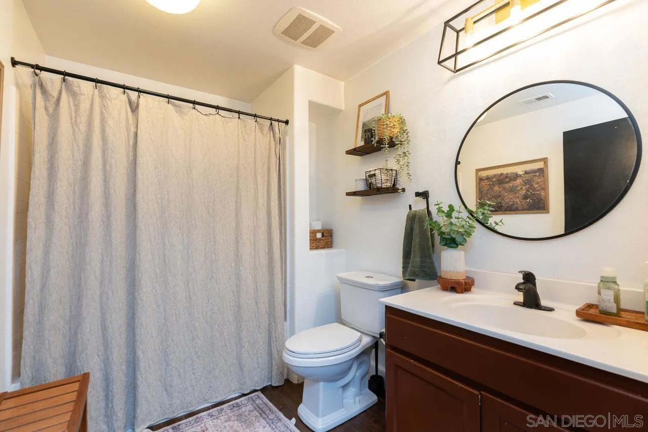 Photo #9: 260018747 Listing: Photo #9