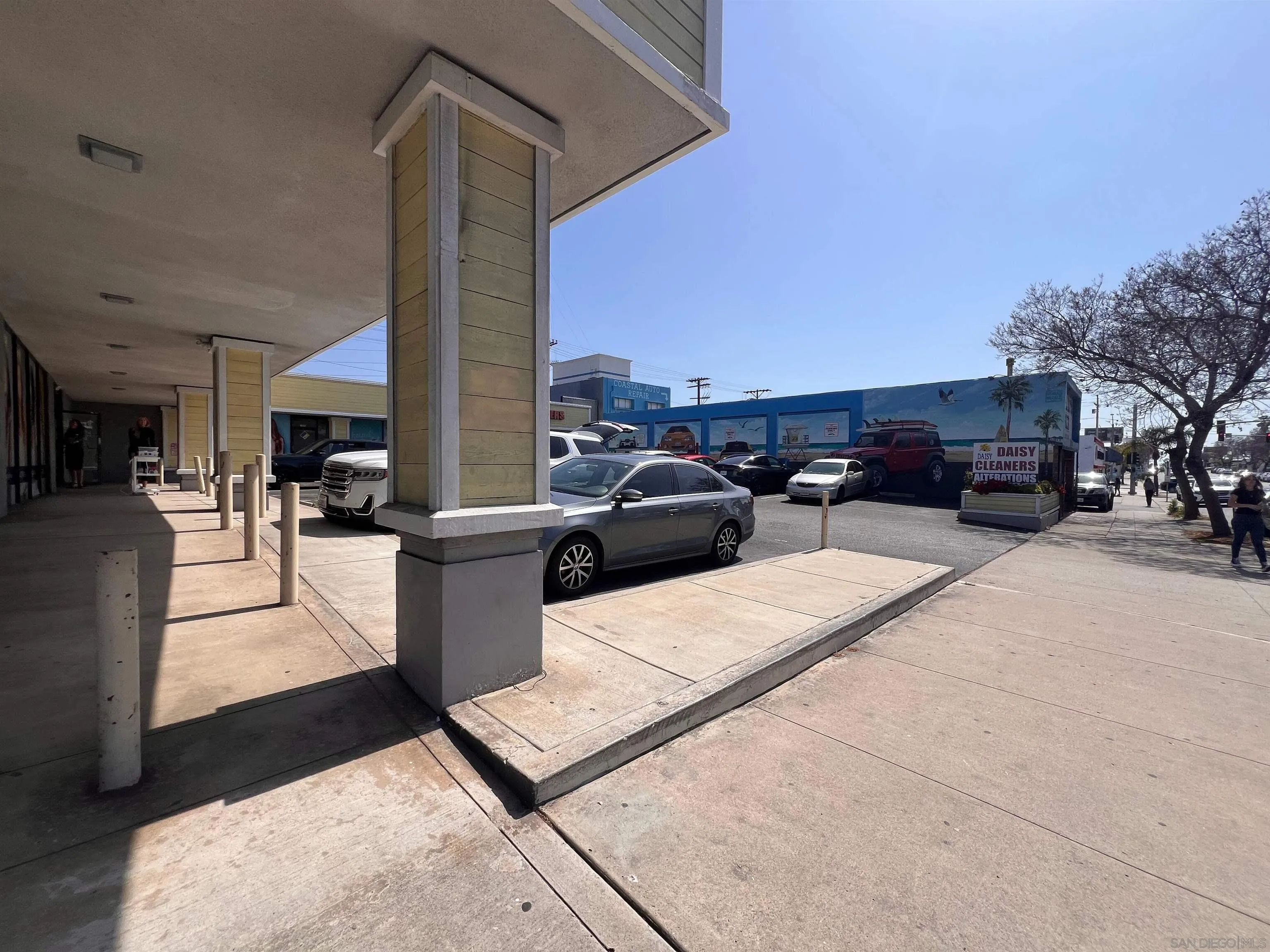 1631-37 Garnet Avenue, San Diego, CA 92109 - Photo 5 of 13, San Diego, CA
