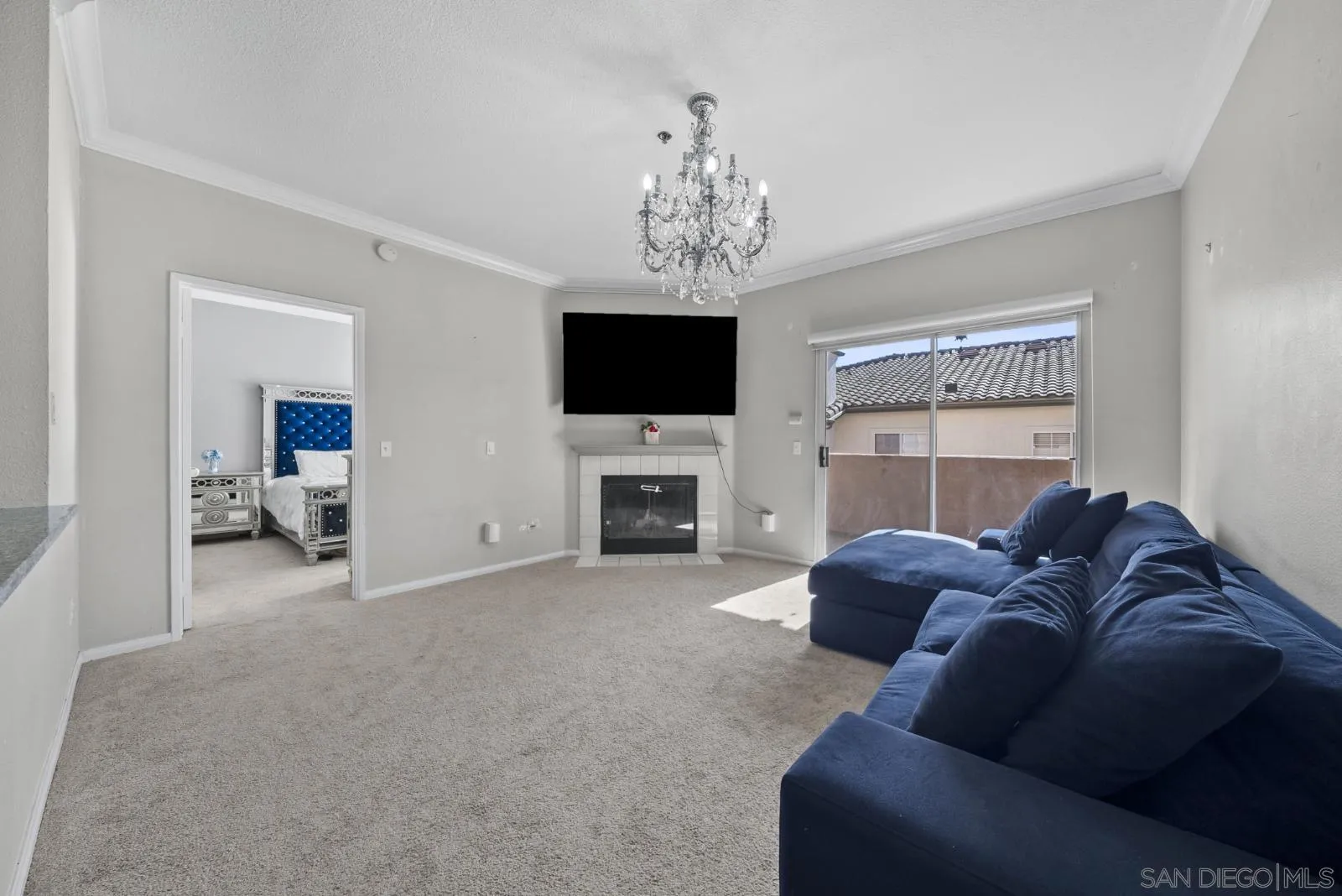 Photo #2: 260018763 Listing: Photo #2