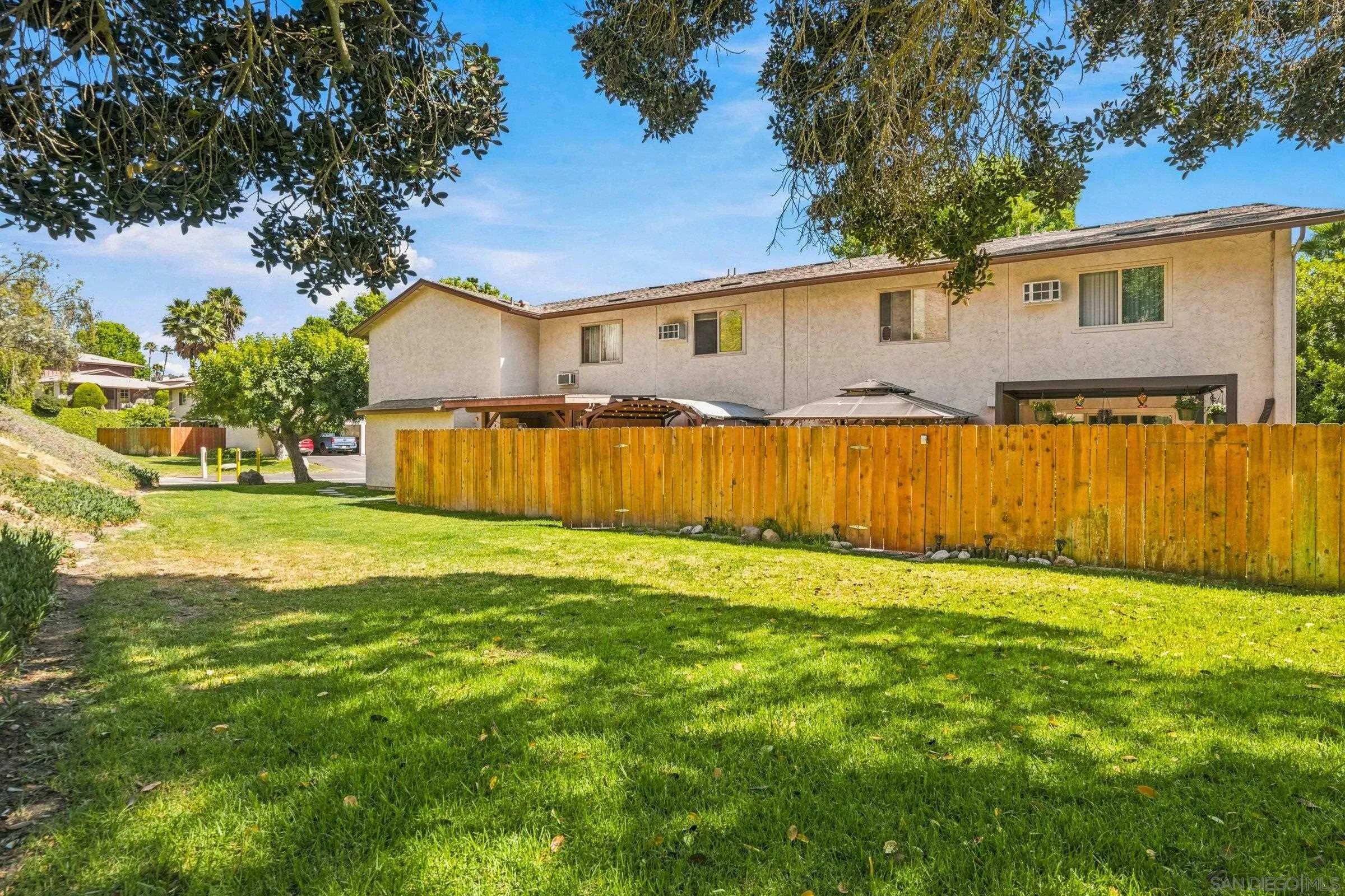 Photo #15: 260018769 Listing: Photo #15