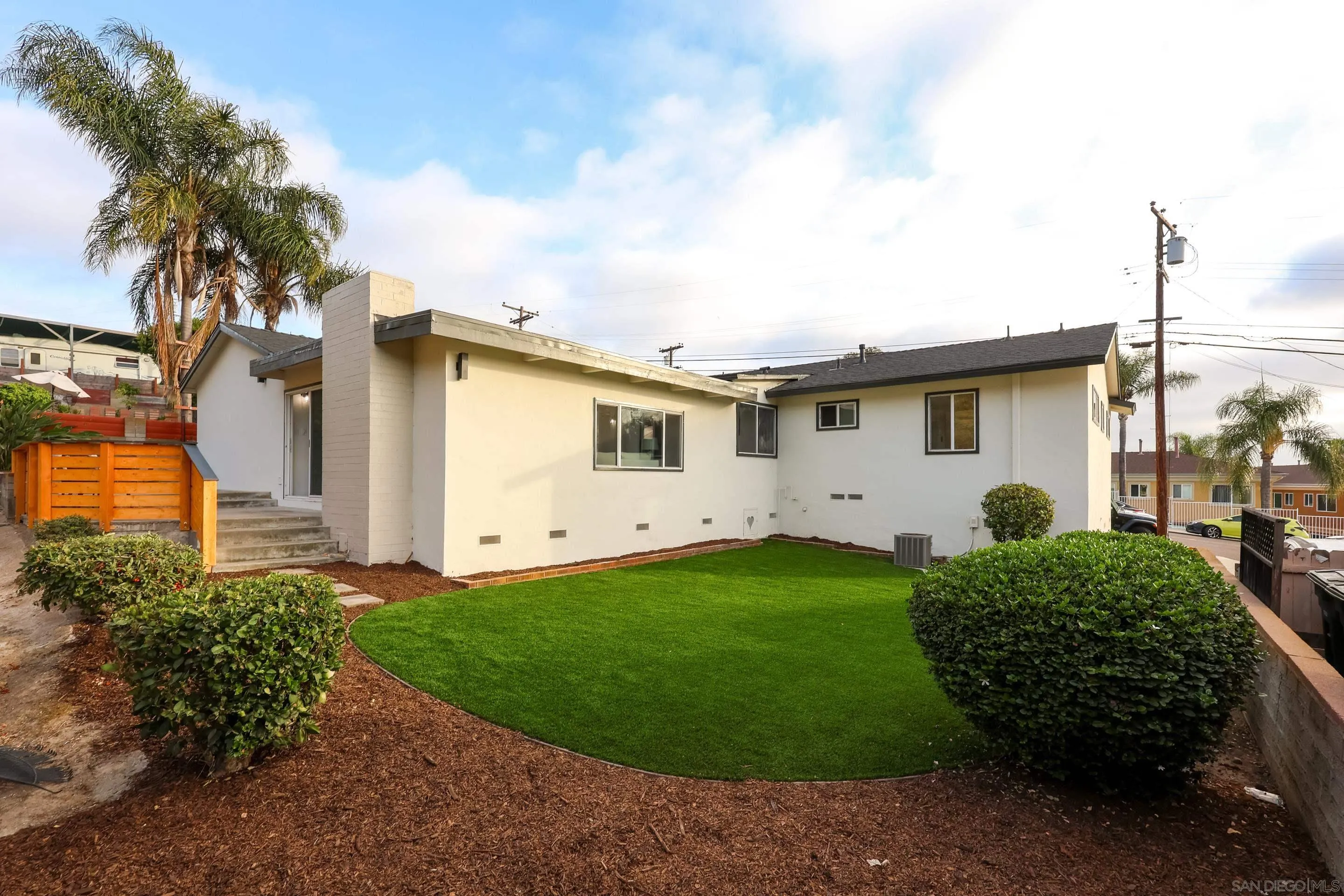 1003 Manchester, National City, CA 91950 - Photo 5 of 38, National City, CA