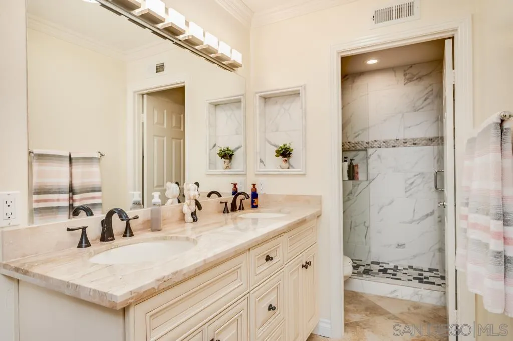 https://cdn.realtyfeed.com/cdn/127/260018771/36e3d5496fc820794d0ea62cb46fc2fa.webp