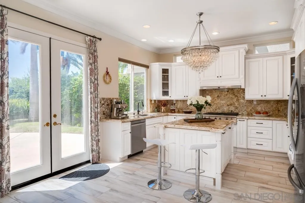 https://cdn.realtyfeed.com/cdn/127/260018771/438529e393fd42591366f883a61217f6.webp
