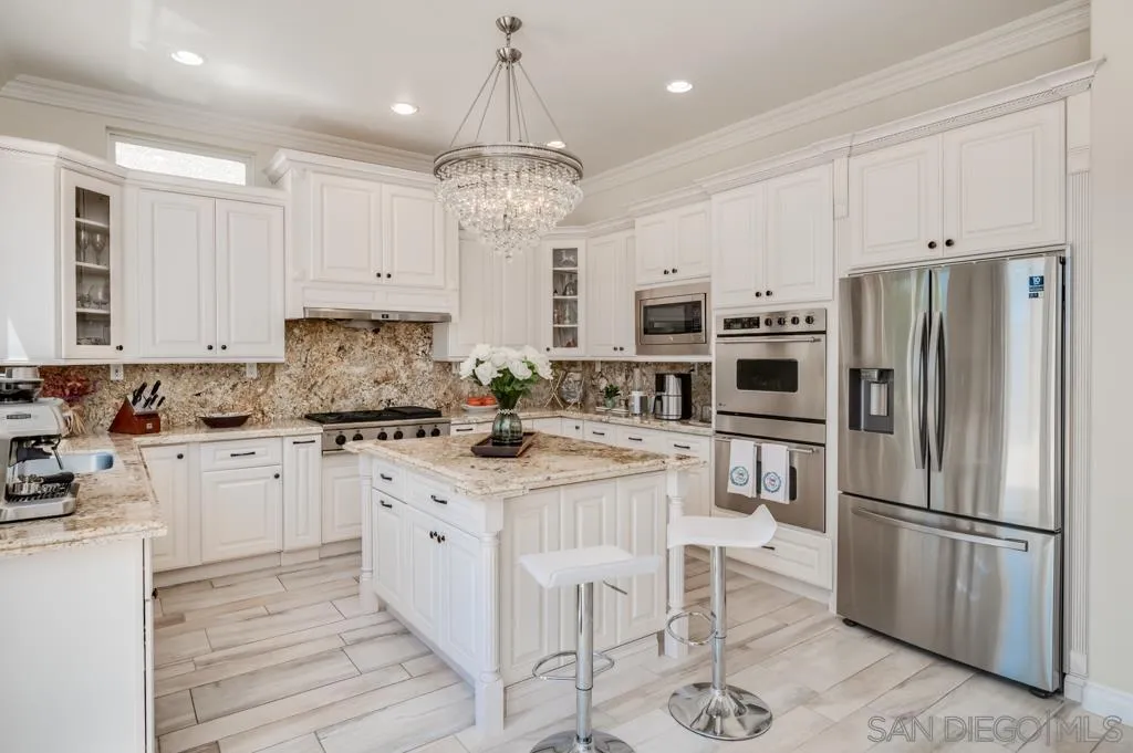 https://cdn.realtyfeed.com/cdn/127/260018771/c58b7fa9e13946031367477bb93471d3.webp