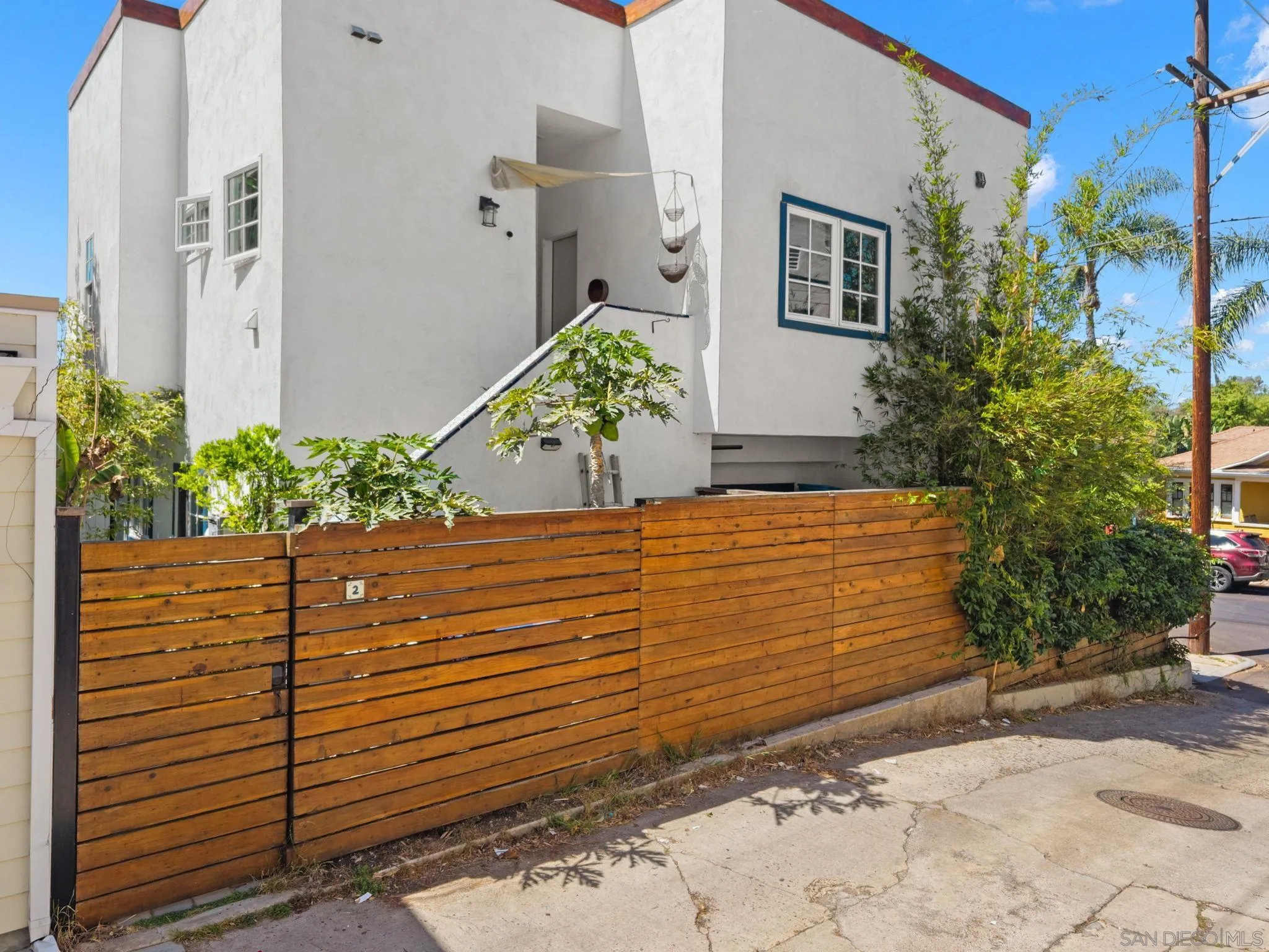 125 -127 W Brookes, San Diego, CA 92103 - Photo 4 of 42, San Diego, CA