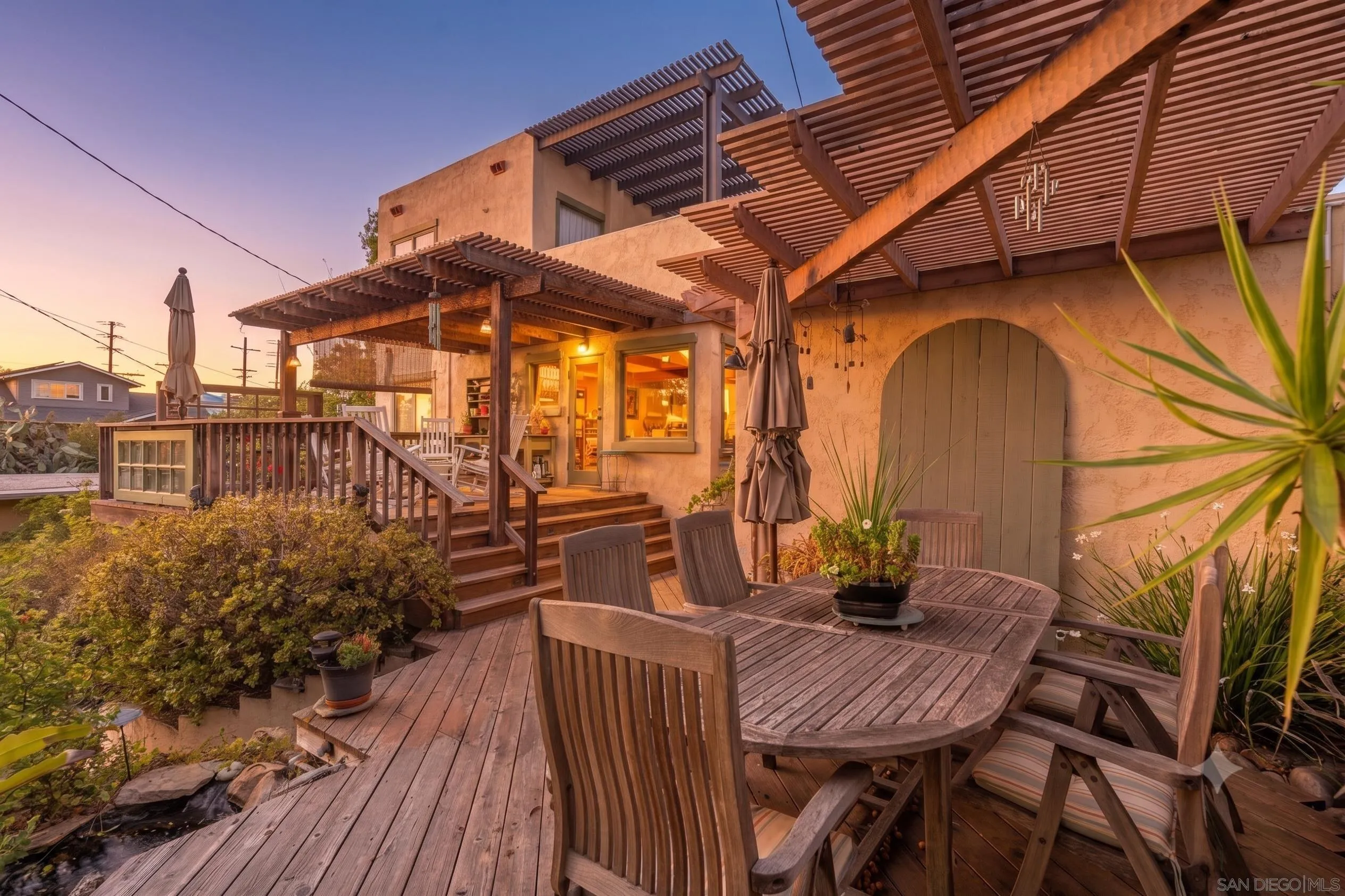 https://cdn.realtyfeed.com/cdn/127/260018774/6703590382e6d5d6ba0d5d129935fed3.webp