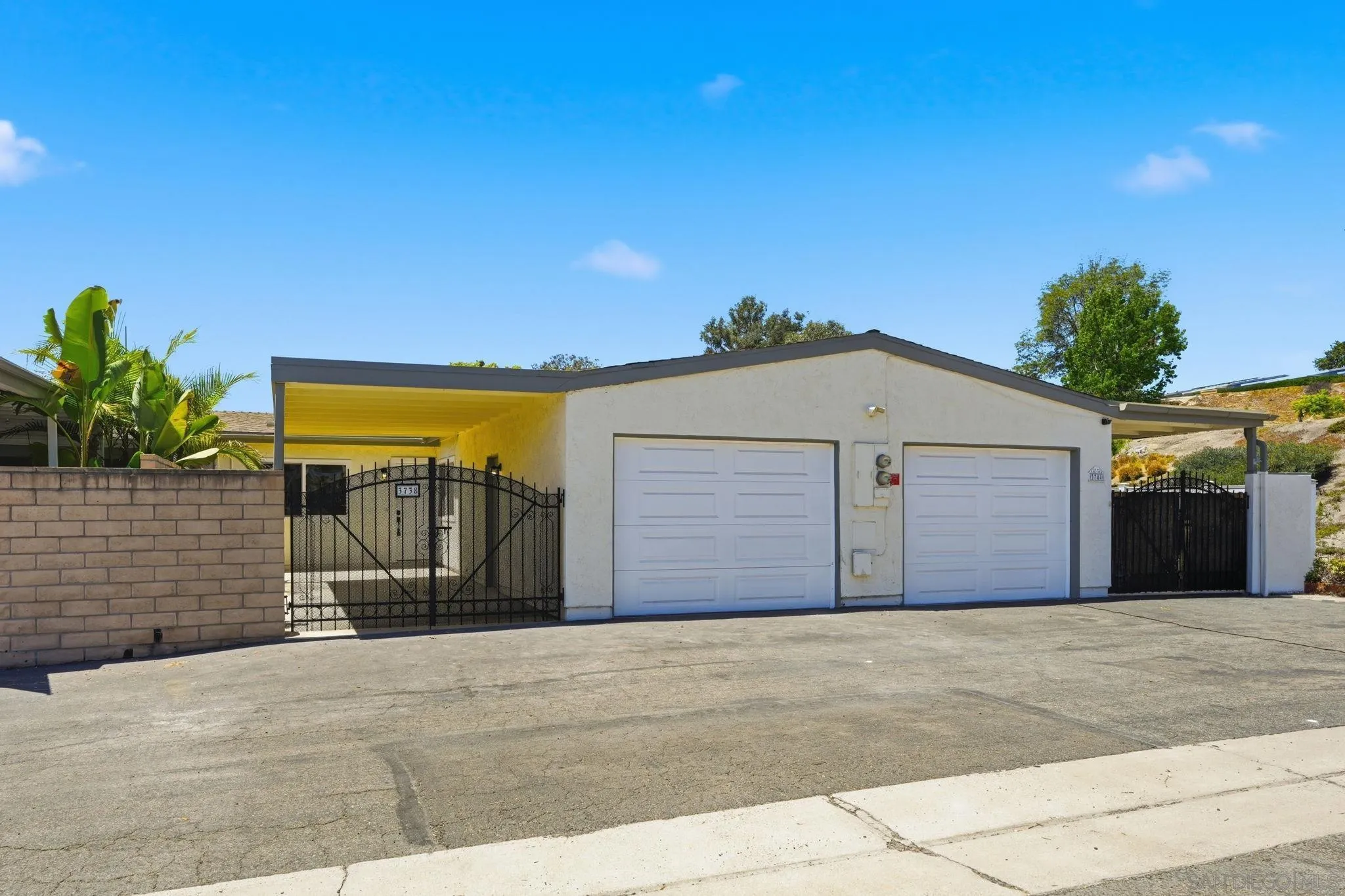 Photo #21: 260018777 Listing: Photo #21