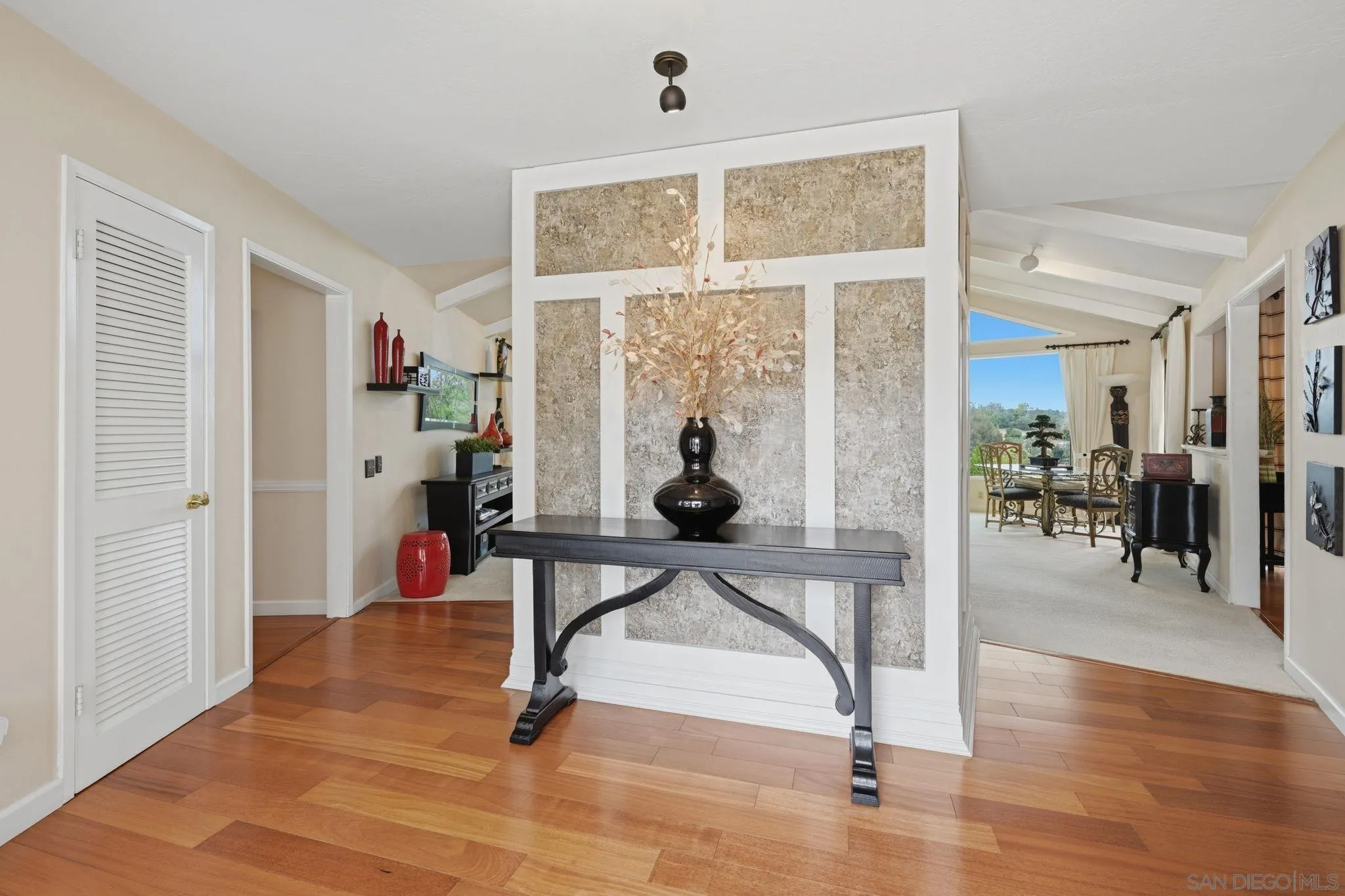 10649 Meadow Glen Way E, Escondido, CA 92026 - Photo 5 of 71, Escondido, CA