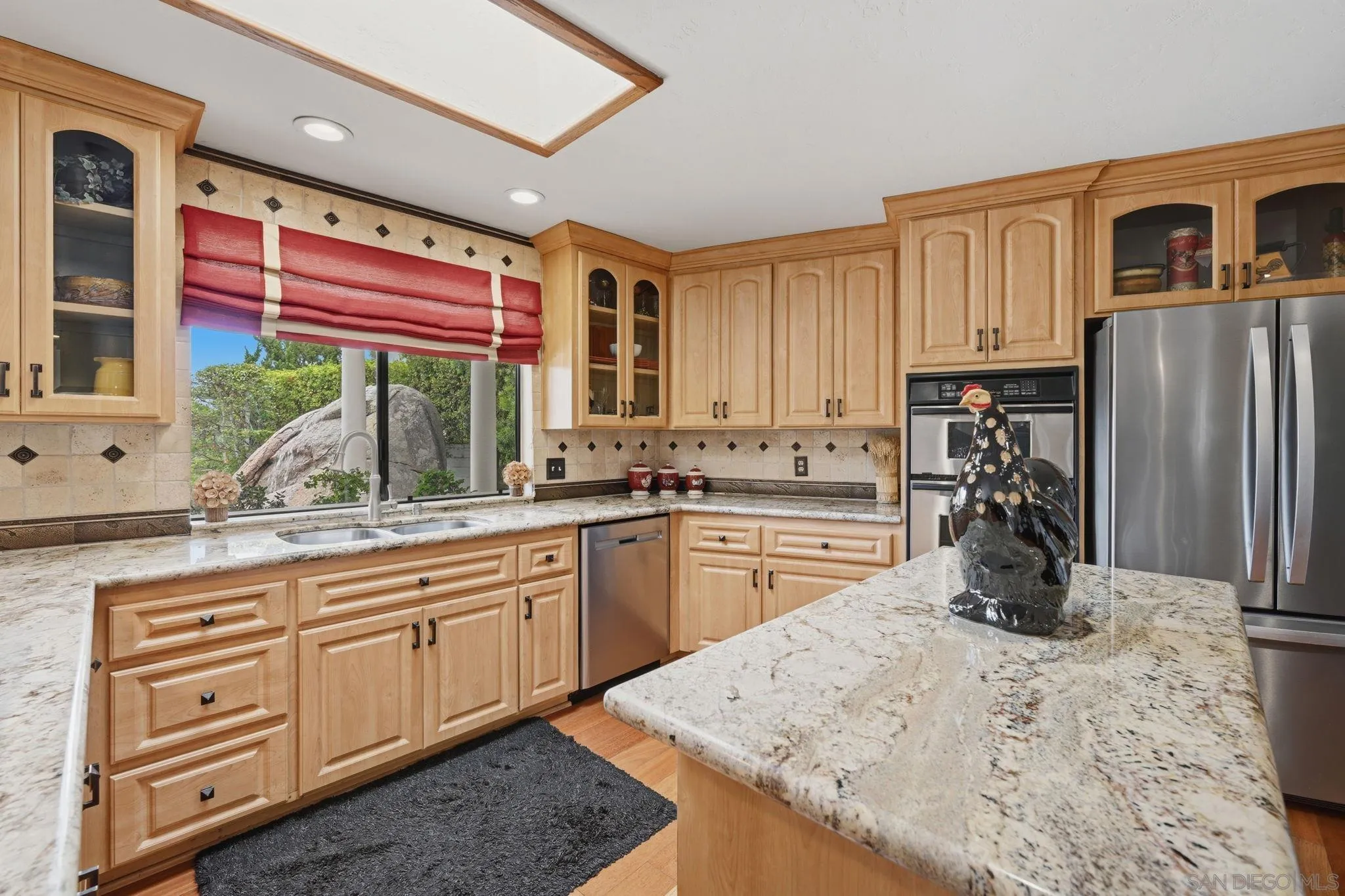 https://cdn.realtyfeed.com/cdn/127/260018779/c96017a7ec620b19ec5fb737c1ae74cc.webp