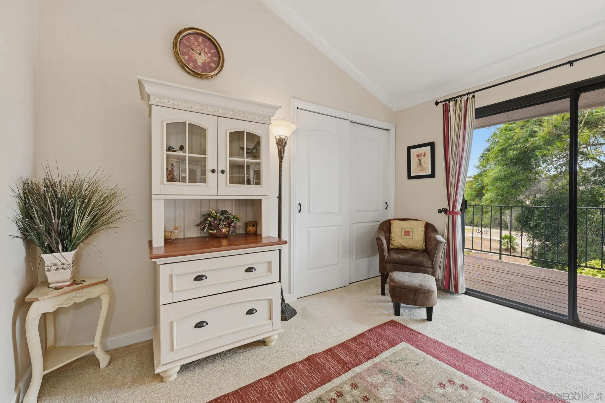 https://cdn.realtyfeed.com/cdn/127/260018779/ecc9c5abb26a931a2e2e7c7a009604f7.webp