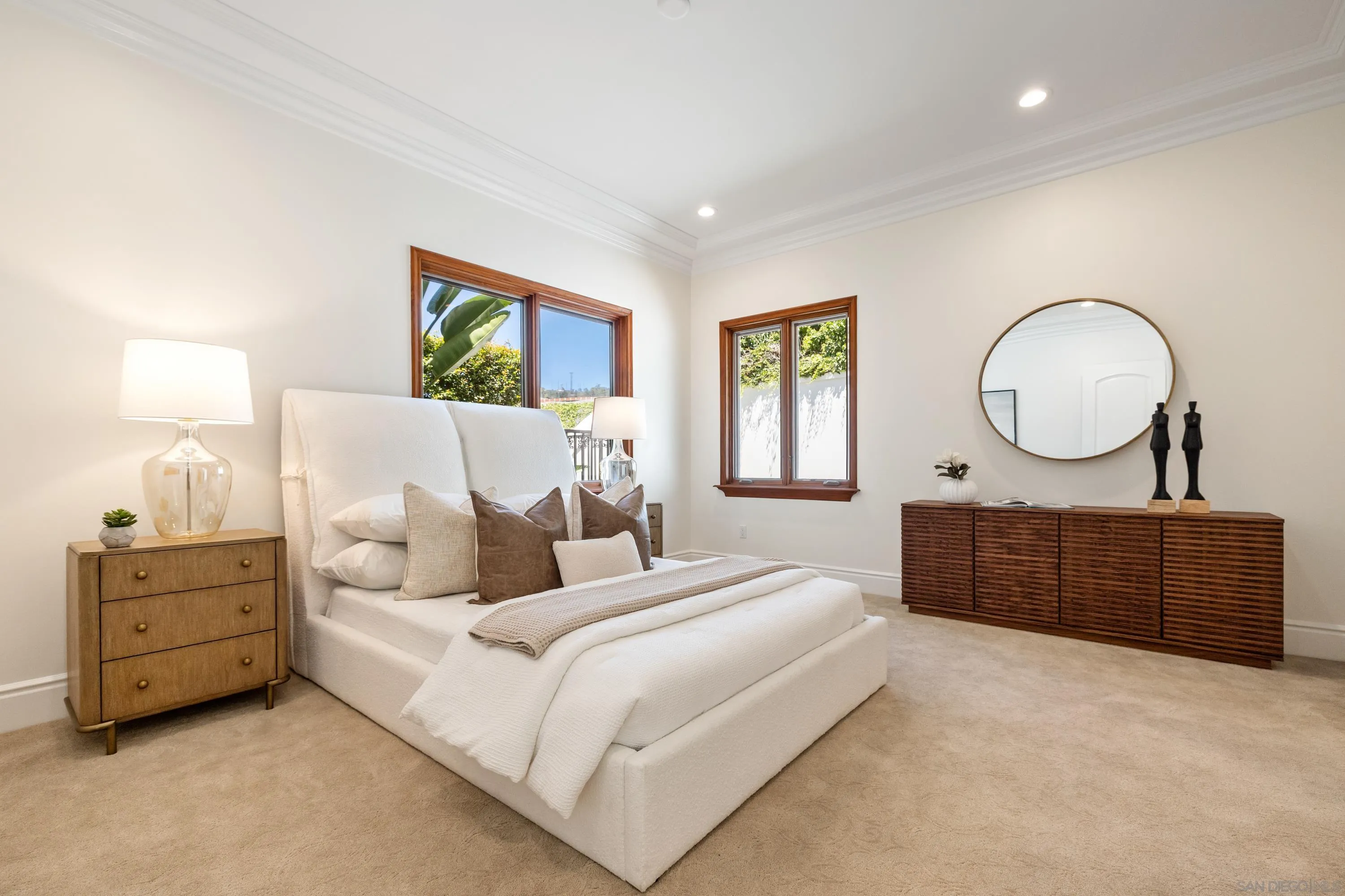 https://cdn.realtyfeed.com/cdn/127/260018788/fcaa002e7fa93636cc78b659e5baeb49.webp