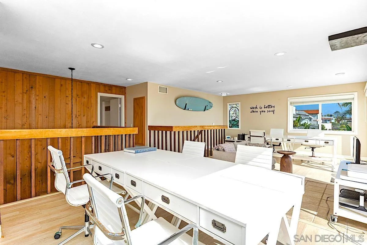 https://cdn.realtyfeed.com/cdn/127/260018796/58d4964e1d0deeabb41d18200eaa76d9.webp