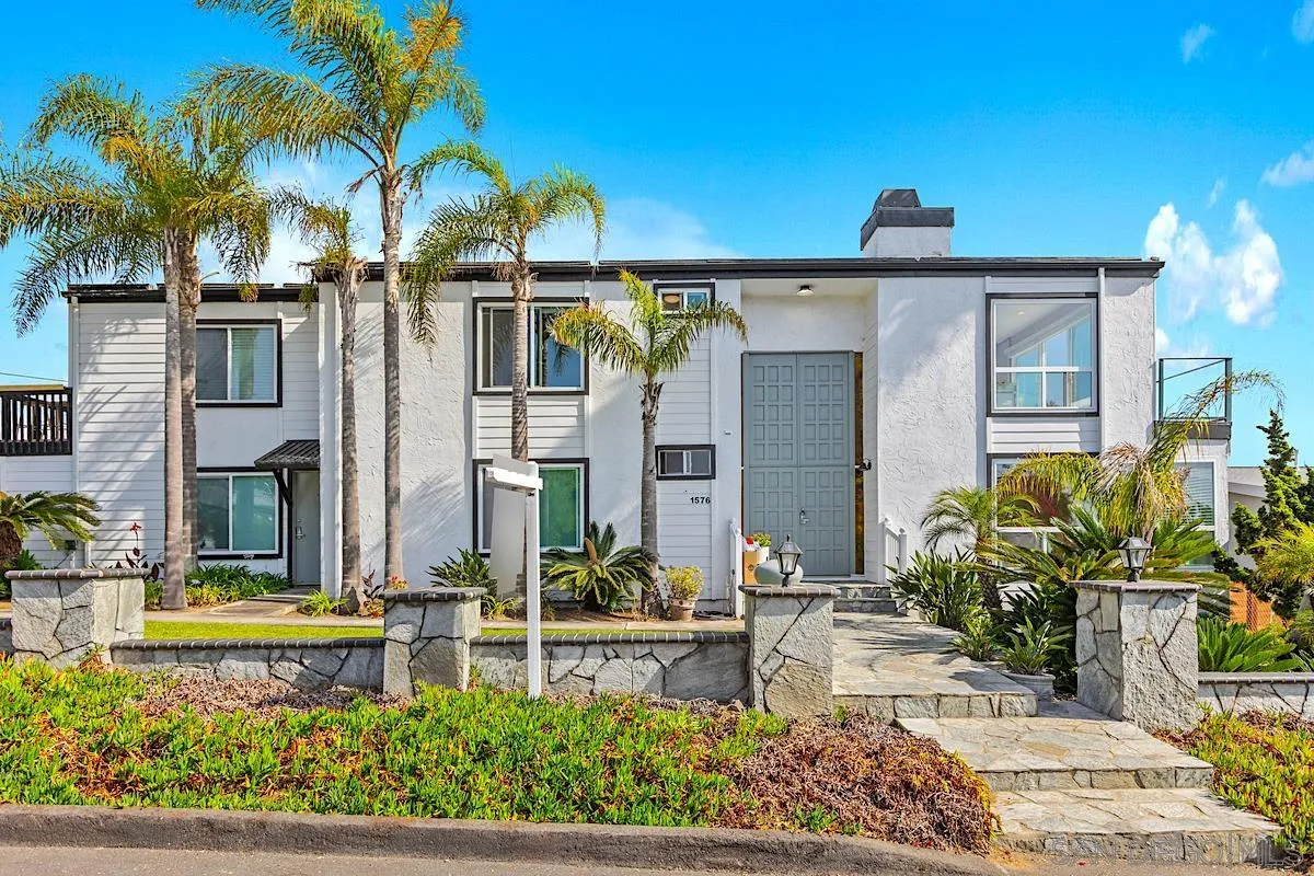 https://cdn.realtyfeed.com/cdn/127/260018796/9b3291ed23f1c5b1831f9554bafa506f.webp