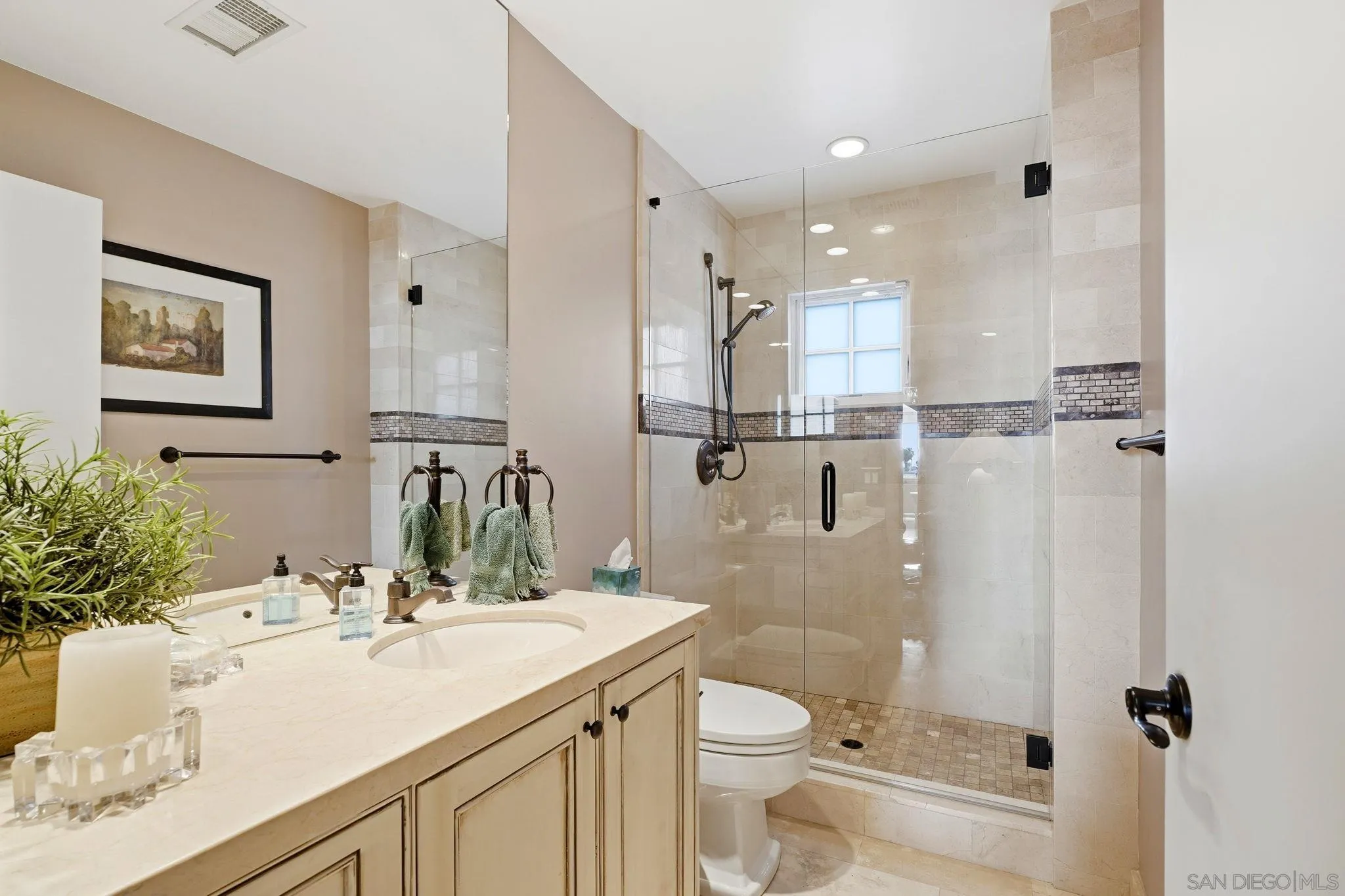 https://cdn.realtyfeed.com/cdn/127/260018798/3432c578be1a064de96ea6c5deaaca56.webp
